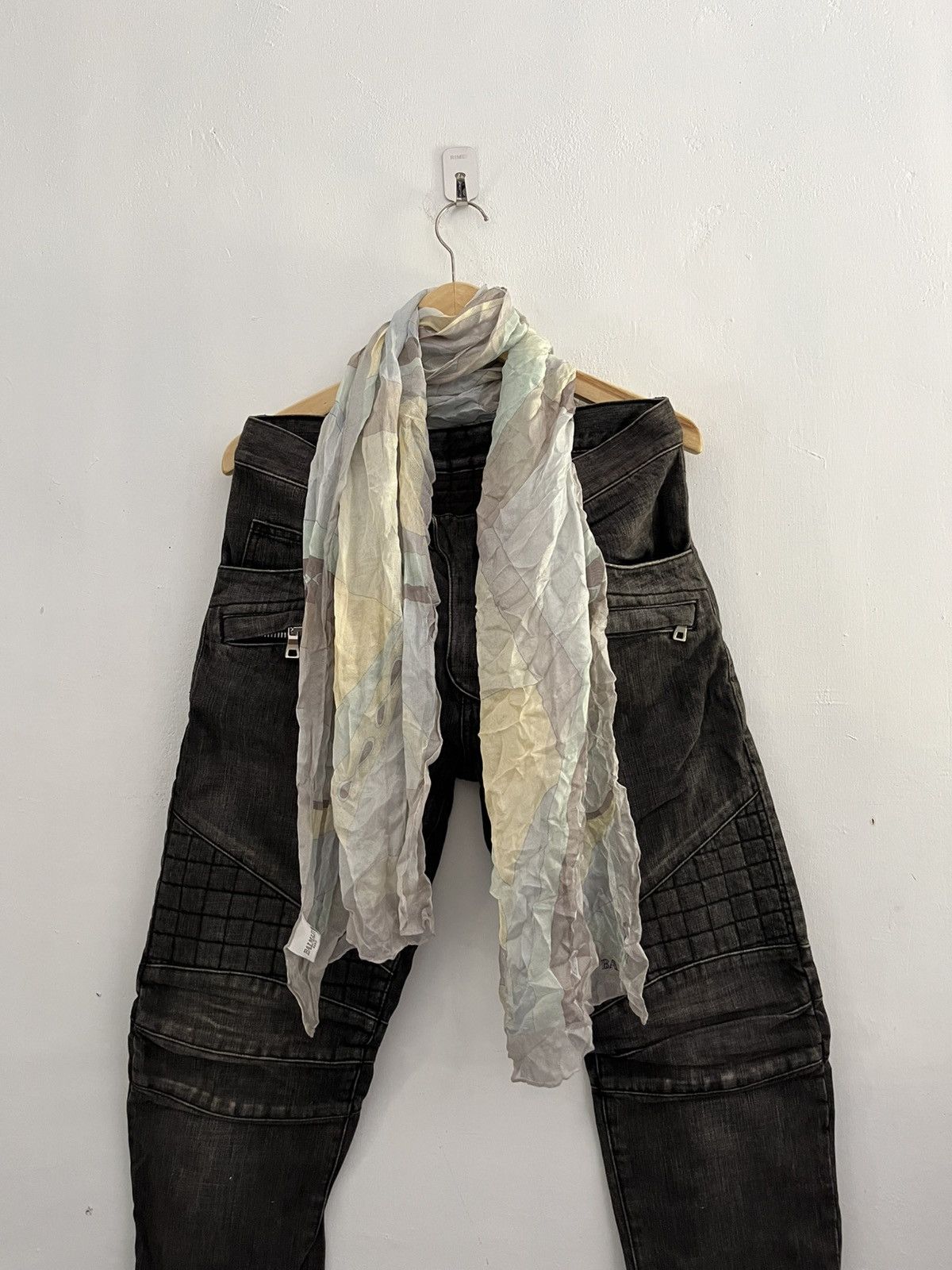 Balmain Balmain scarf decarnin style runway Size ONE SIZE - 1 Thumbnail