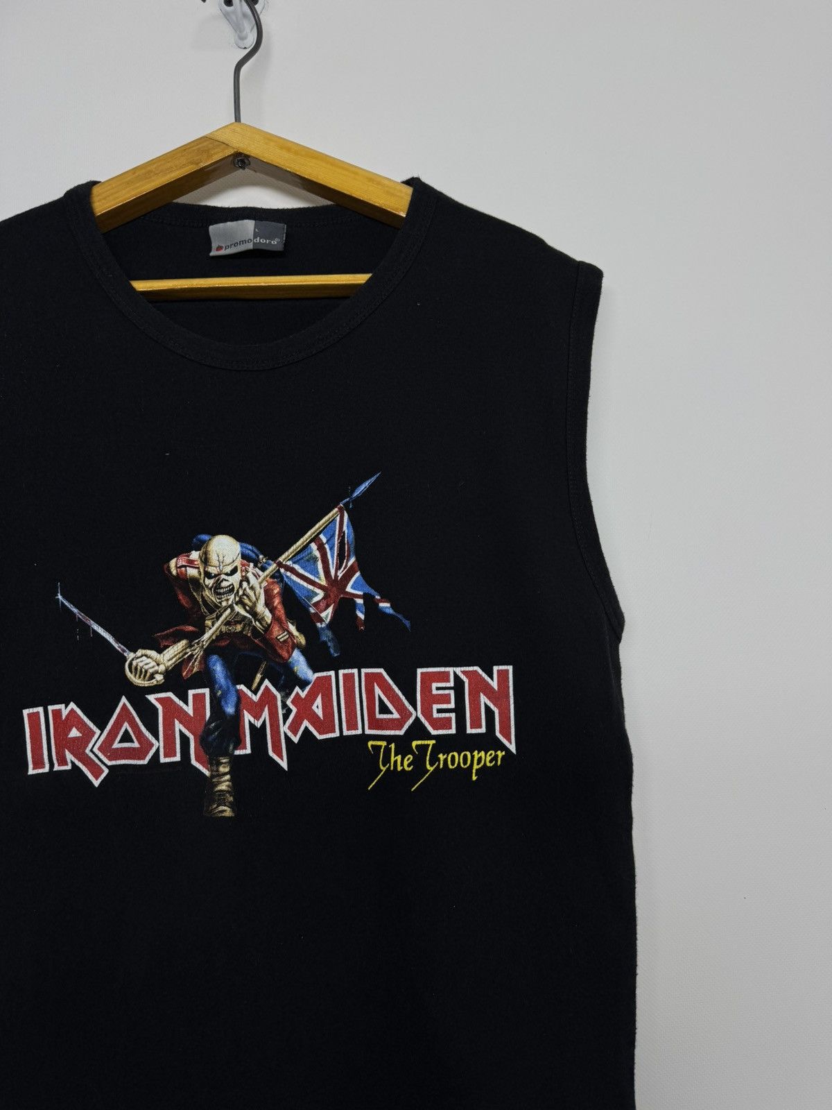 Iron Maiden Vintage Y2k T Shirt Sleeveless Iron Maiden 90’s Size US L / EU 52-54 / 3 - 1 Thumbnail