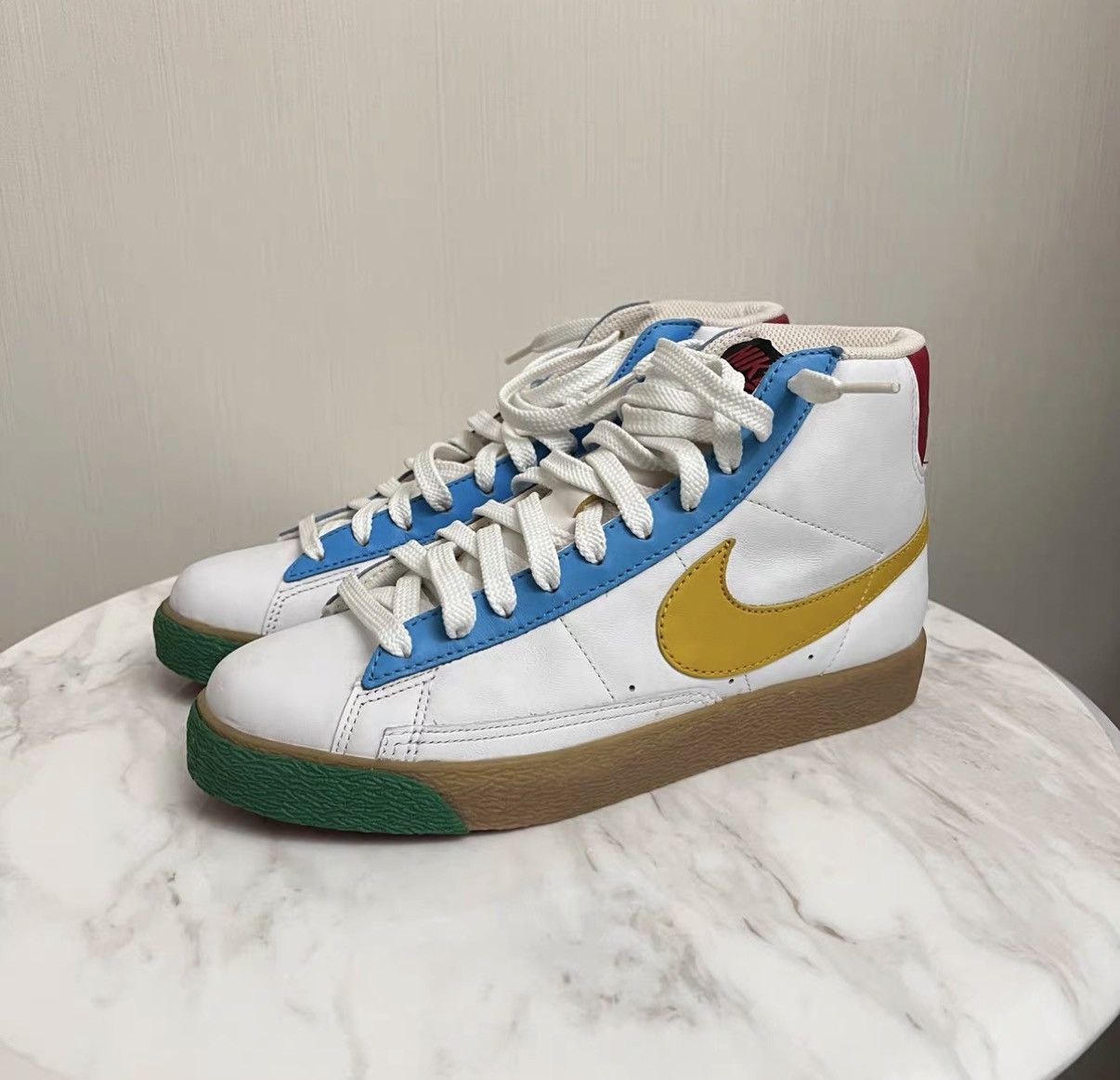 Nike Nike Blazer Mismatched Milk Colorway J42 Size US 8 / IT 38 - 1 Thumbnail
