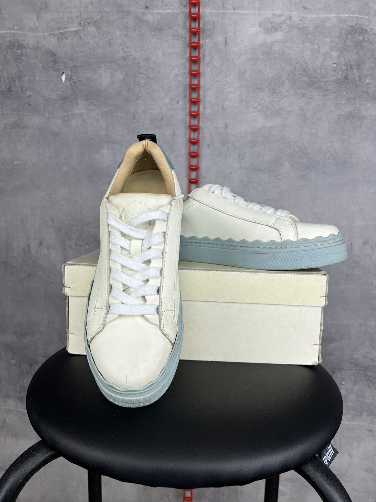 Chloe Chloe Women's White Lauren leather Low Top Sneakers Shoes 39 Size US 9 / IT 39 - 2 Thumbnail