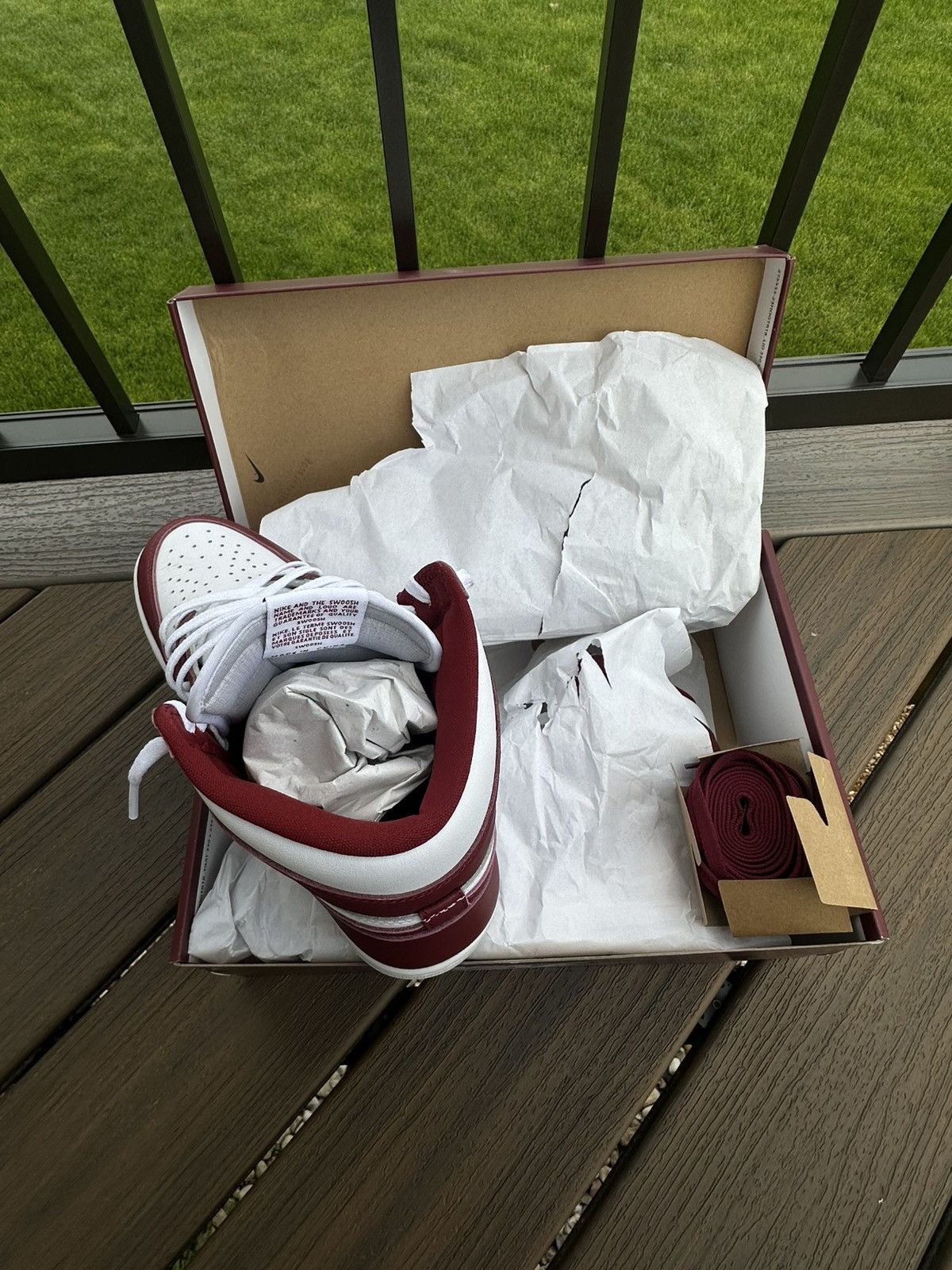 Jordan Brand × Other Air Jordan 1 Retro High OG “Team Red” Size US 10 / EU 43 - 7 Thumbnail