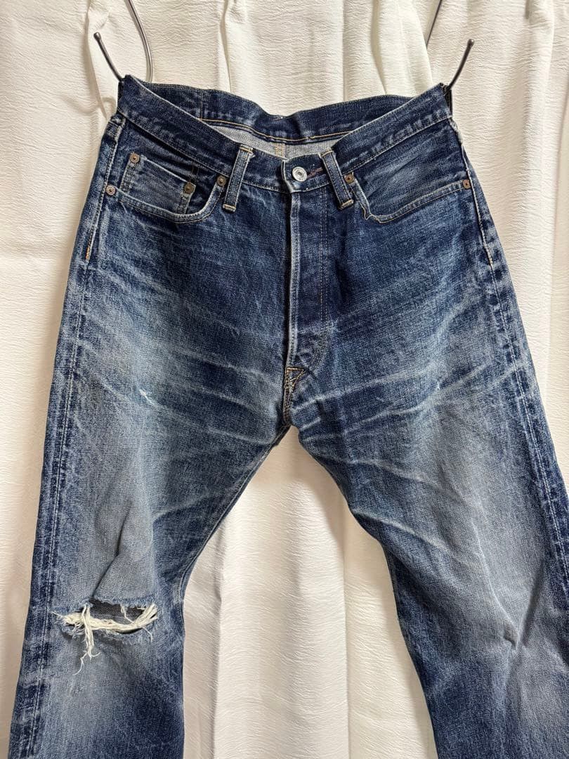 Japanese Brand Vintage Japanese Brand Faded Blue Wash Distressed Jeans Size US 28 / EU 44 - 3 Thumbnail
