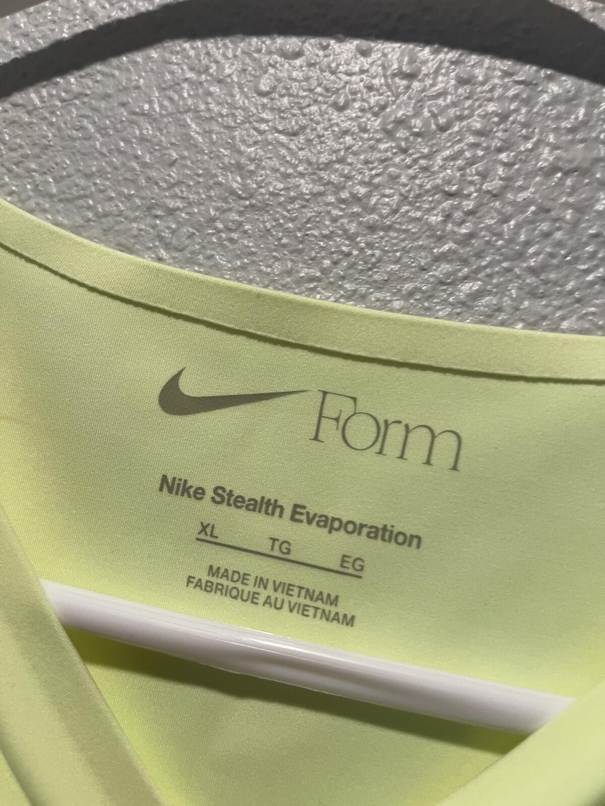 Nike Nike Sleeveless Bodysuit in Light Yellow Size S / US 4 / IT 40 - 4 Thumbnail
