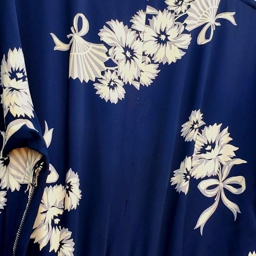 Vintage 1930s Navy Floral Fan Dress Size 8 Draped Neckline Batwing S Size M / US 6-8 / IT 42-44 - 11 Thumbnail
