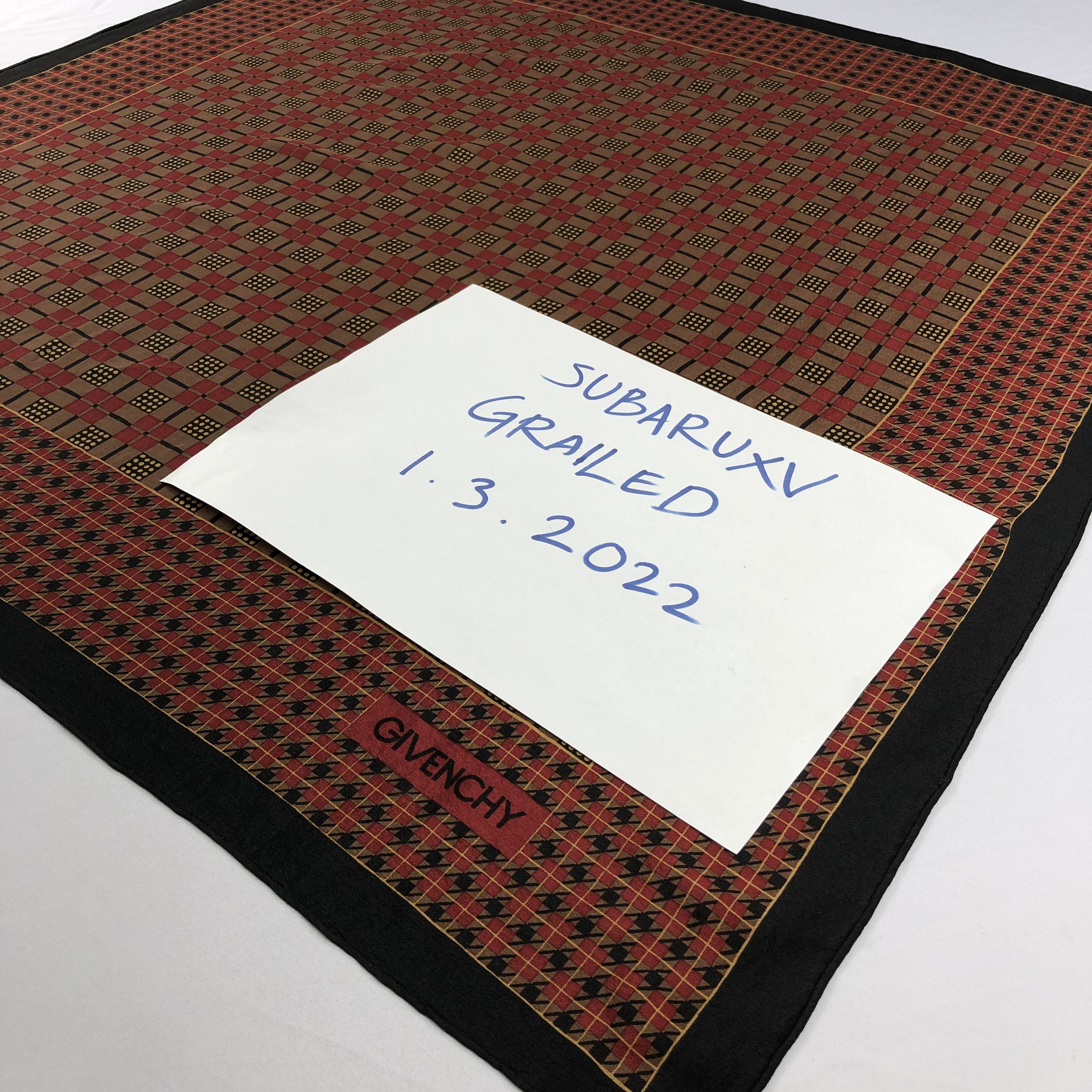 Vintage Vintage Givenchy Silk Scarf Size ONE SIZE - 4 Thumbnail