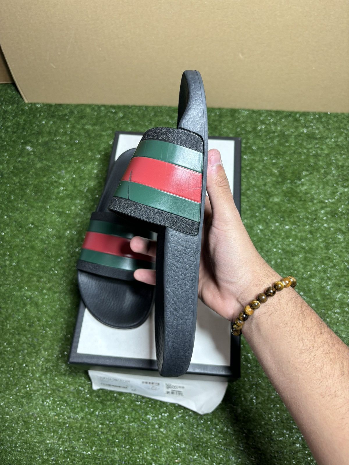 Gucci Gucci pursuit pool slide Size US 9 / EU 42 - 4 Thumbnail