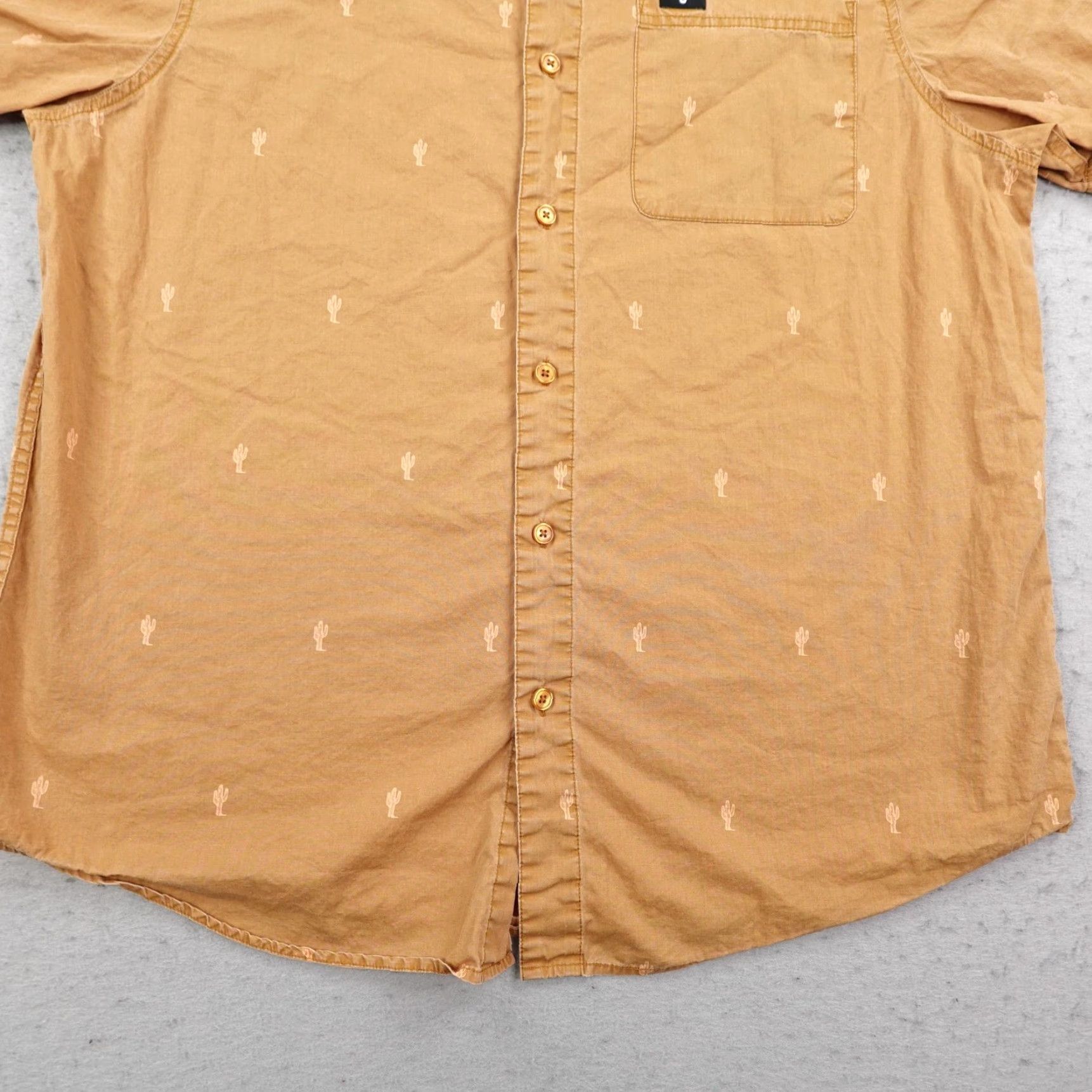 Vintage Kimes Ranch Shirt Mens XL Brown Cactus Print Southwestern Western Button Up Size US XL / EU 56 / 4 - 4 Thumbnail