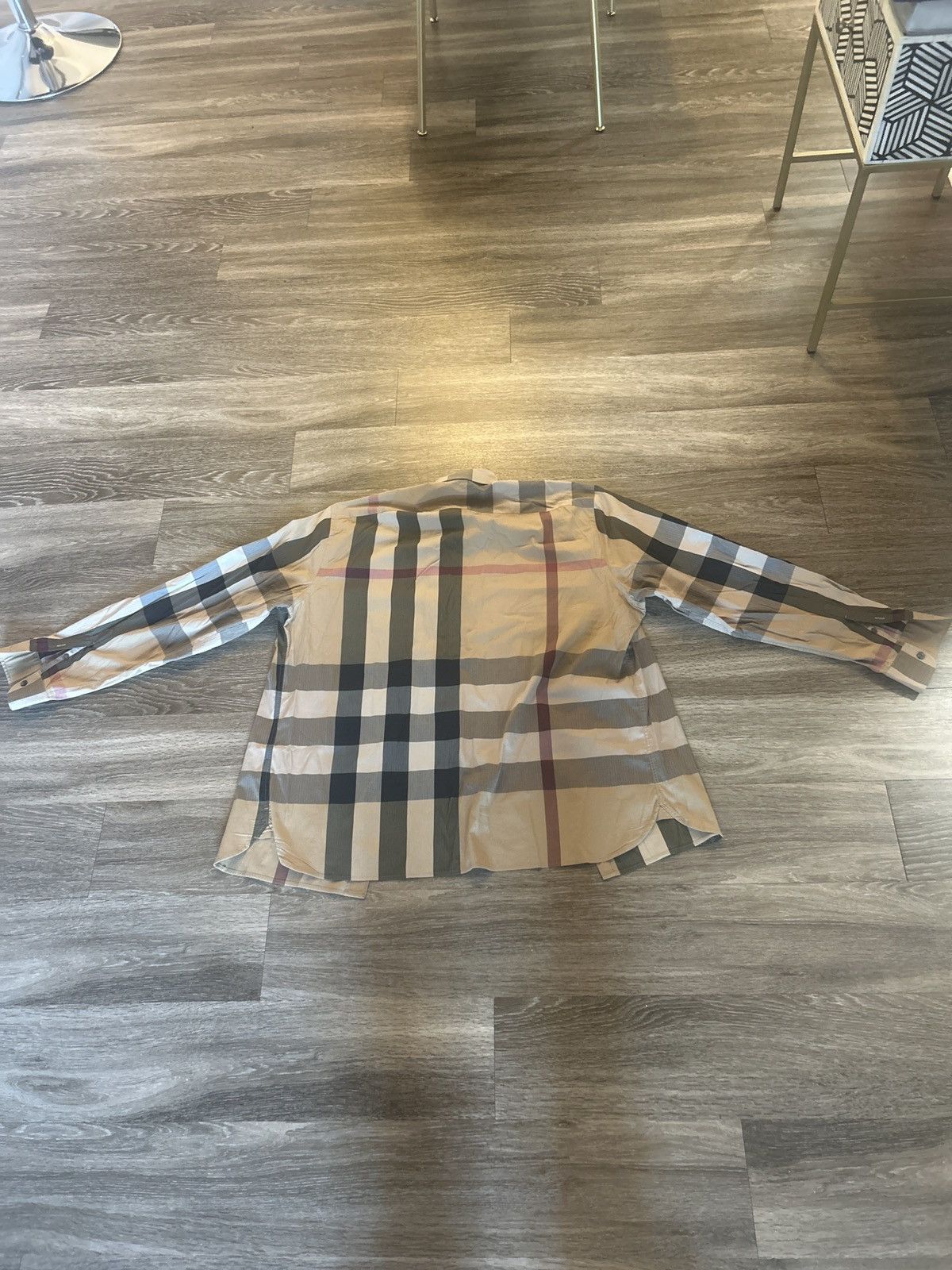 Burberry Burberry Classic Nova Check Button-Up Shirt – XL (TTG) Size US XXL / EU 58 / 5 - 3 Thumbnail