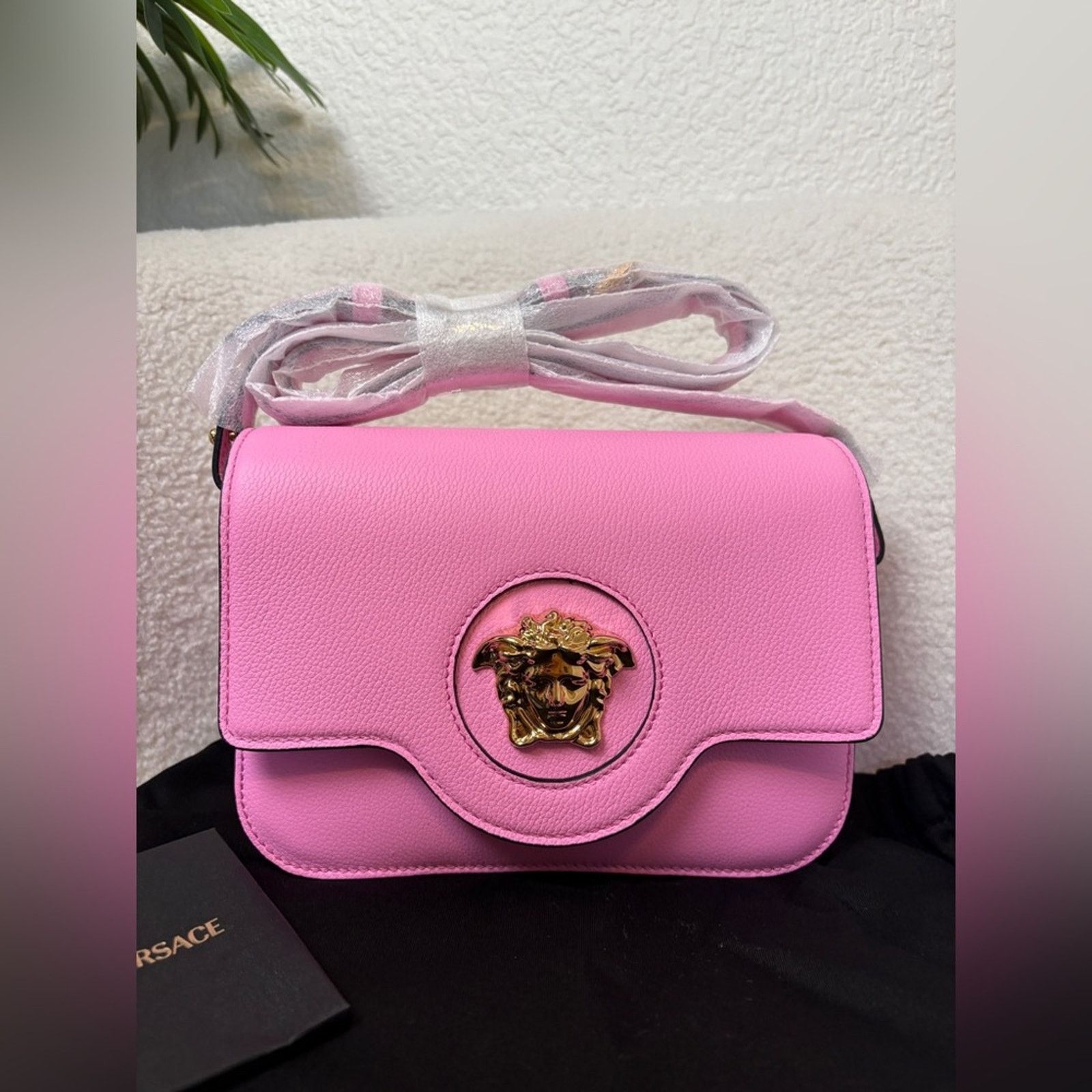 Versace Versace Pink la Medusa Crossbody Bag with Gold Hardware NWT Size ONE SIZE - 2 Thumbnail