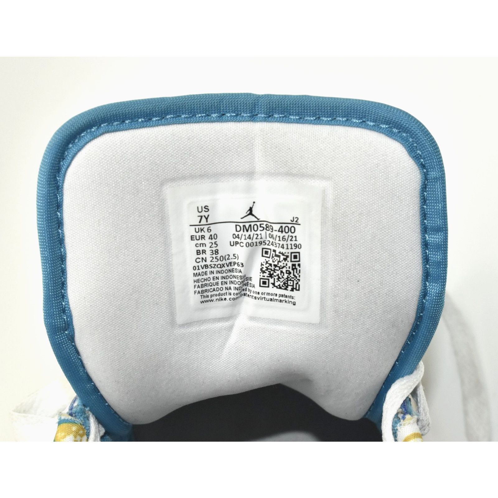 Nike NIKE AIR JORDAN 1 LOW SE Teal/White Boys Shoes DM0589-400 7Y Size US 5.5 / EU 38 - 6 Thumbnail