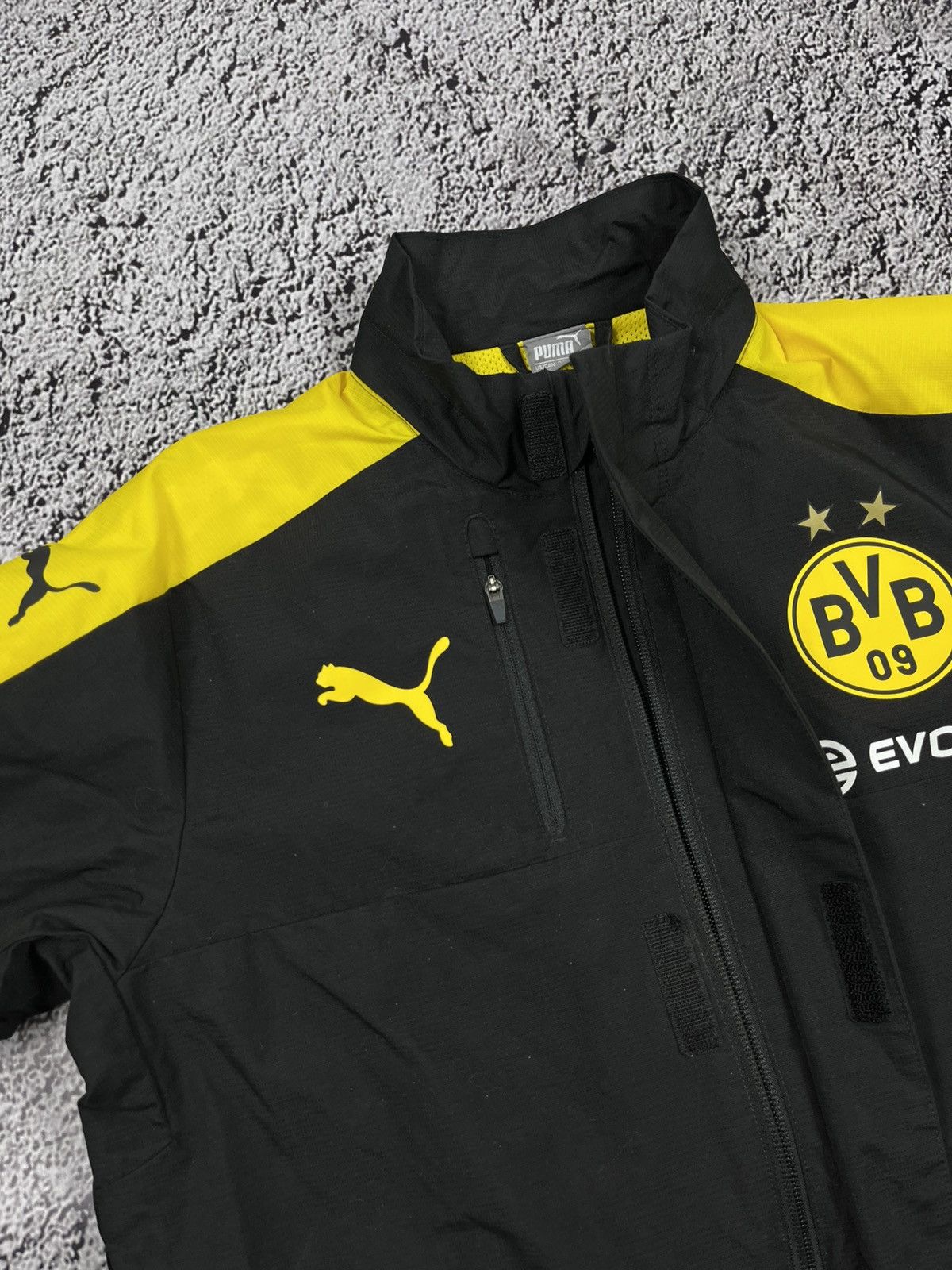 Puma Vintage Y2K Puma Borussia Dortmund track jacket Size US S / EU 44-46 / 1 - 6 Thumbnail