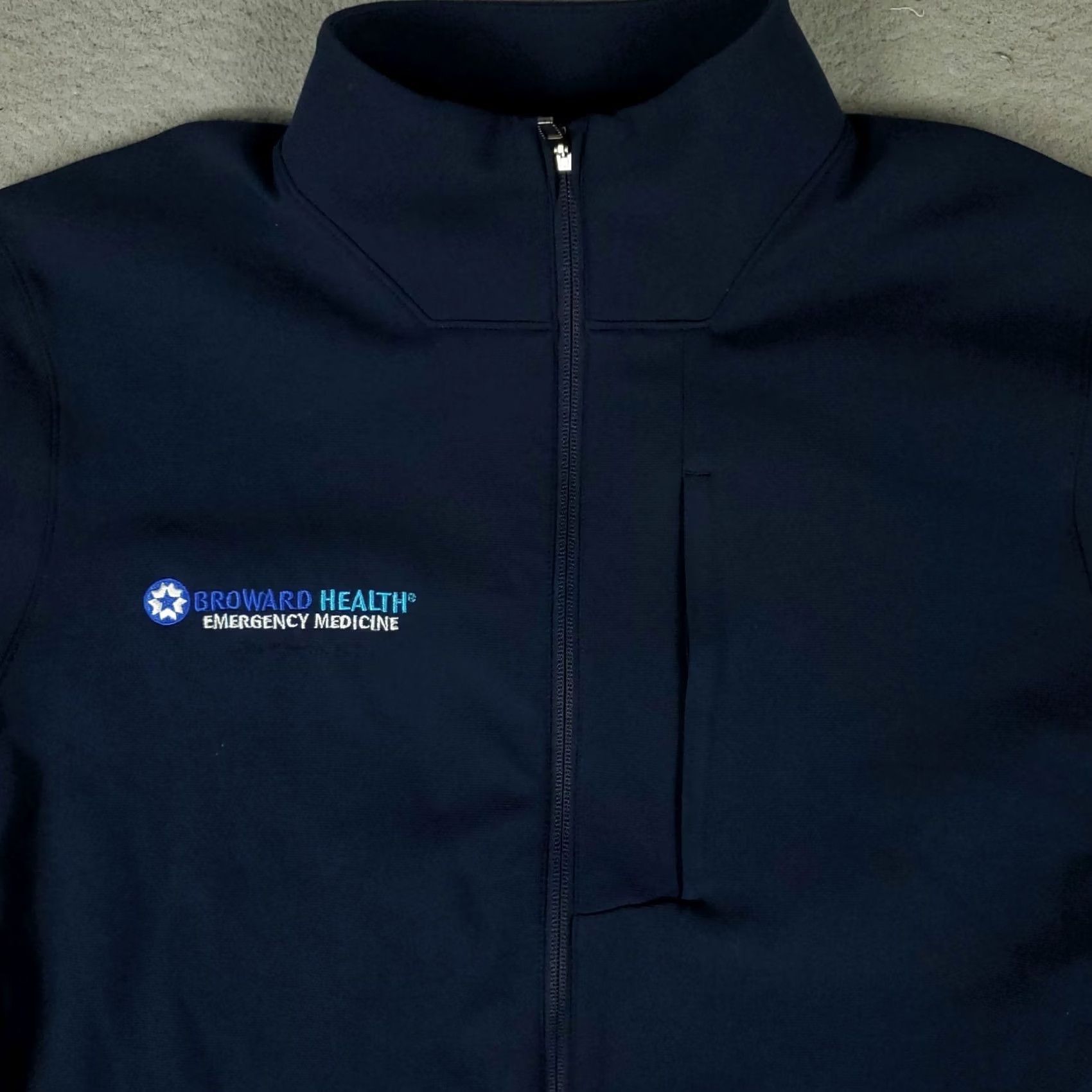 Lululemon Lululemon Jacket Mens XL Navy Blue Sojourn Broward Health Outerwear Windbreaker Size US XL / EU 56 / 4 - 2 Thumbnail