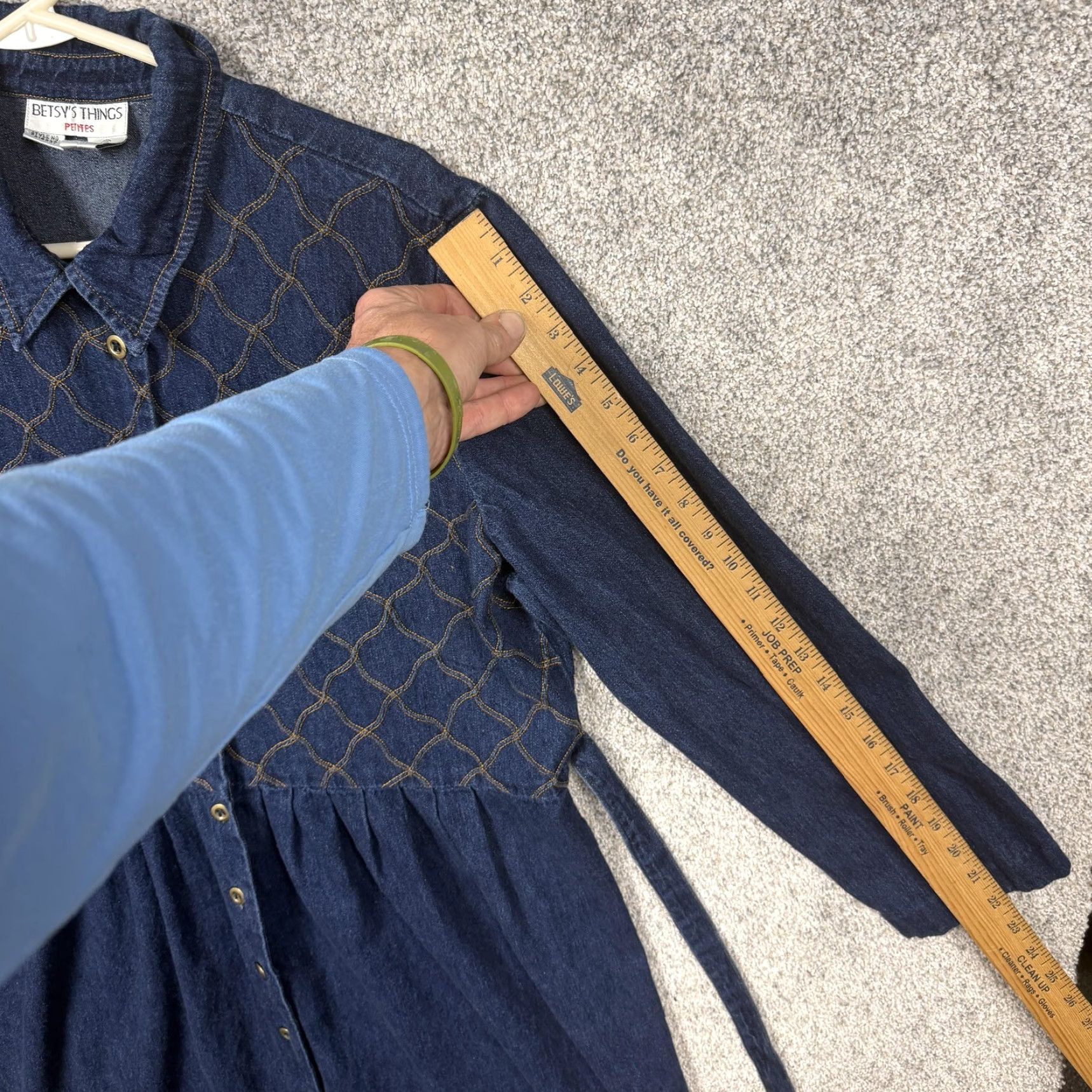 Denime VINTAGE Betsy's Things Shirt Dress 16P Blue Denim Quilted Belted Prairie Boho 80s Geometric Long Sleeve Midi Dress Womens Beige? Size XXL / US 16-18 / IT 52-54 - 2 Thumbnail