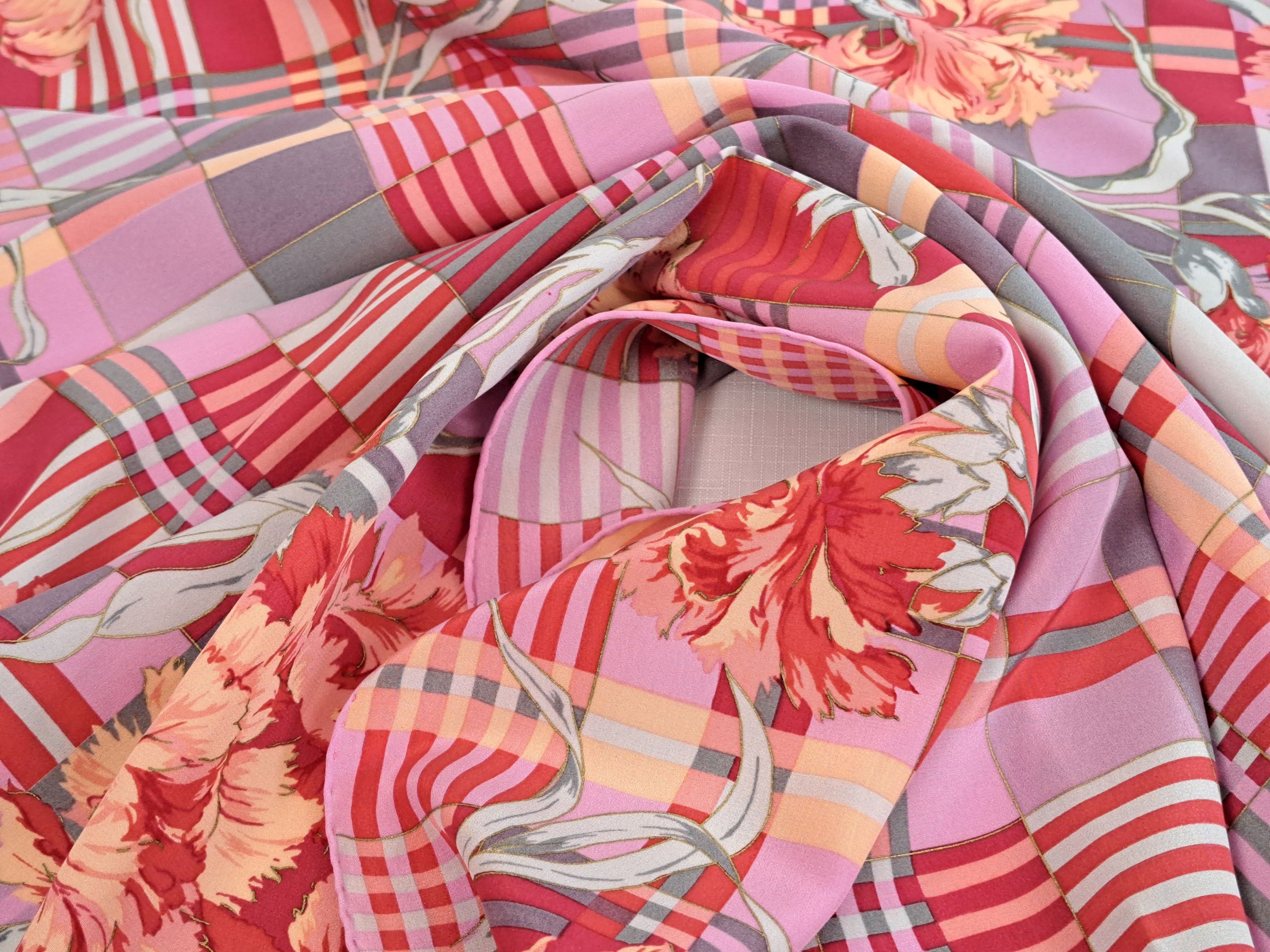 Vintage Vintage Falconetto floral/check silk scarf. Size ONE SIZE - 5 Thumbnail