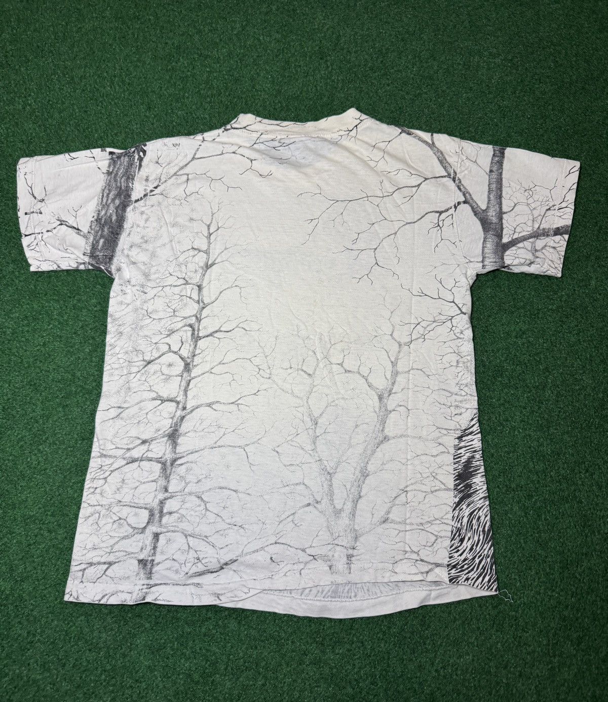 Vintage Vintage 90s Wolf All Over Animal Nature Print Aop T Shirt Size US S / EU 44-46 / 1 - 4 Thumbnail