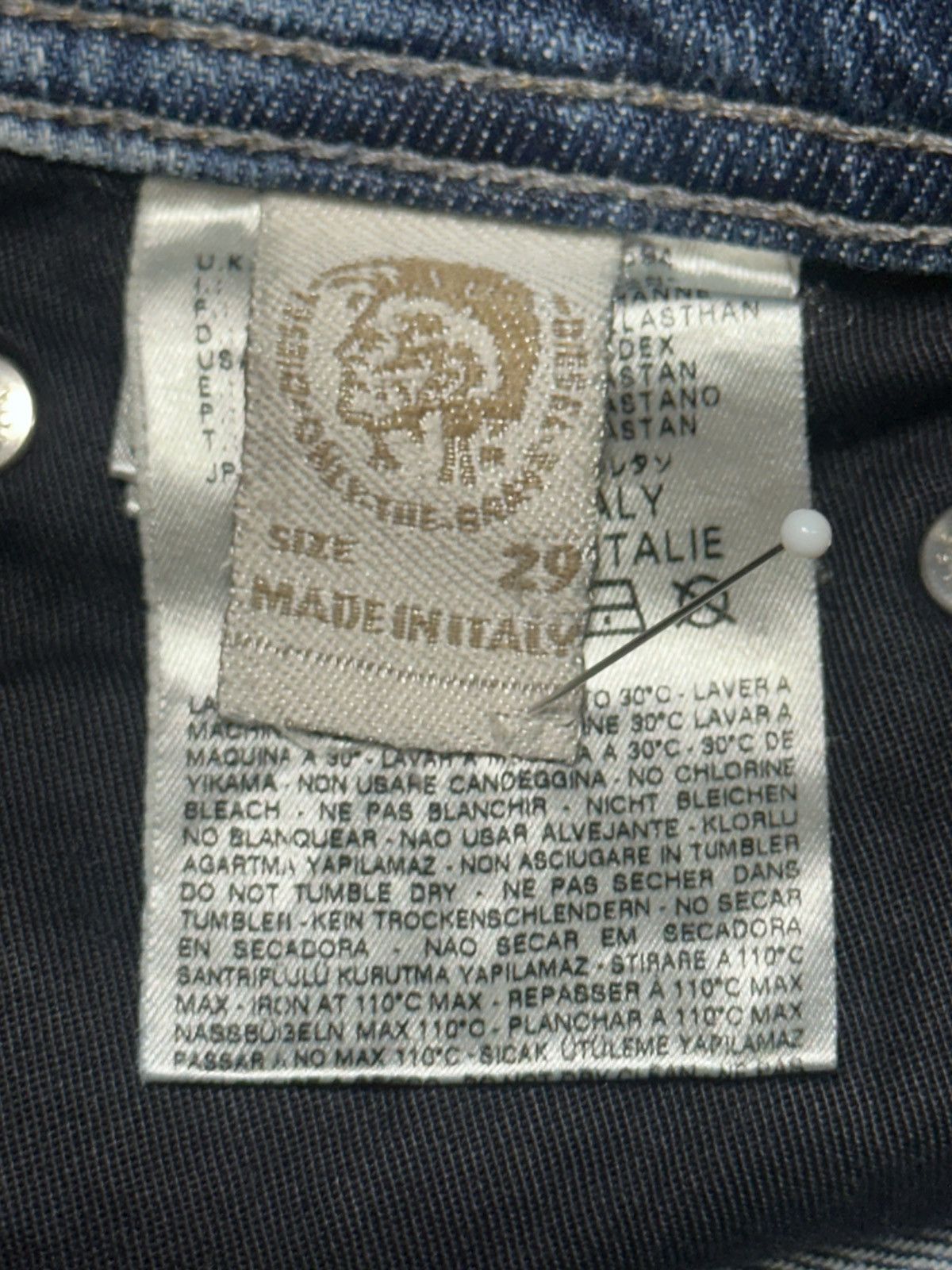 Diesel Diesel Viker Medium Blue Distressed Button Fly Faded Jeans Size US 31 - 13 Thumbnail