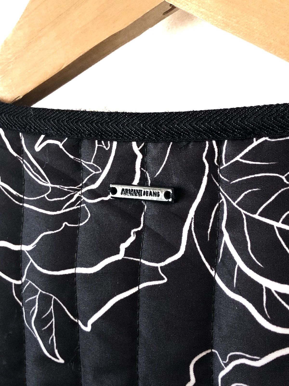 Armani ARMANI JEANS FANTASIA QUILT FLORA JACKET Size S / US 4 / IT 40 - 12 Thumbnail