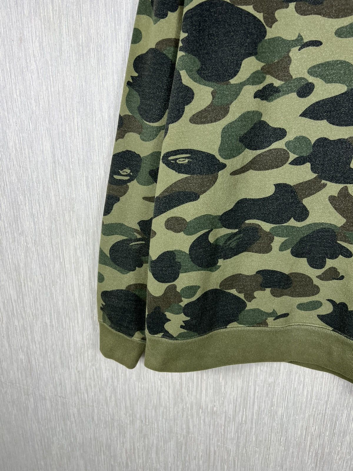 Bape Bape y2k OG 1st camo pattern fullprint head logo sweatshirt Size US S / EU 44-46 / 1 - 5 Thumbnail