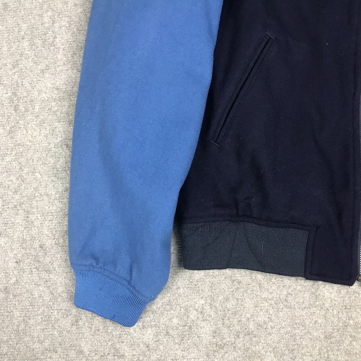 Gear for Sports × United Colors Of Benetton 2000s BENETTON FORMULA 1 X MILD SEVEN WOOL BOMBER JACKET Size US M / EU 48-50 / 2 - 5 Thumbnail