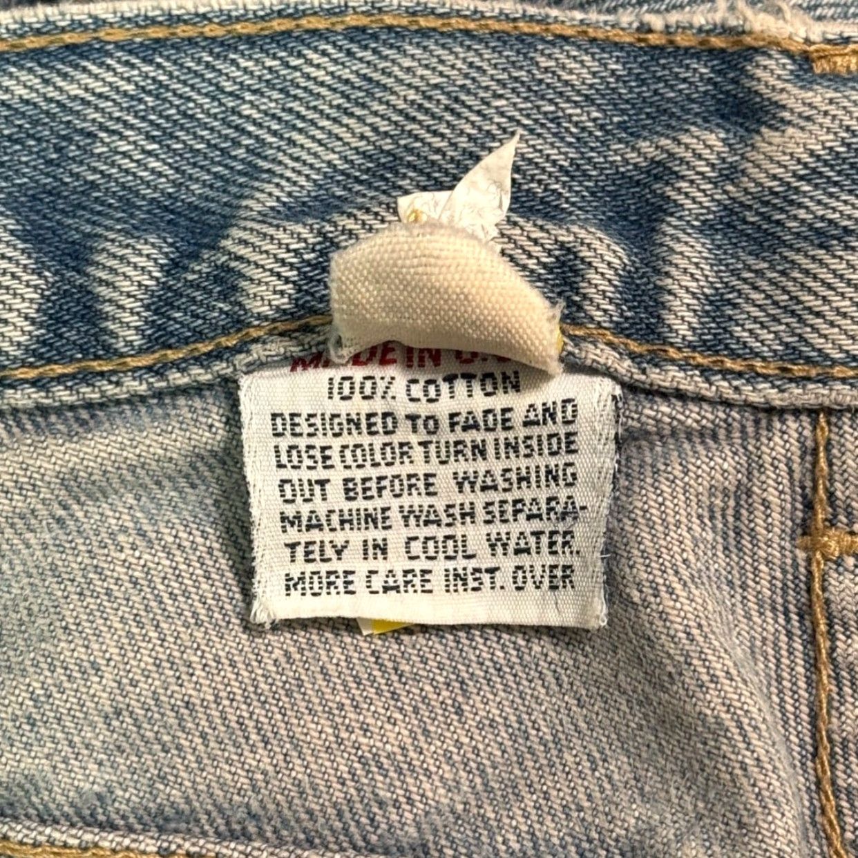 Calvin Klein Calvin Klein Jeans Womens 30x32 Straight Leg Raw Hem Light Wash Denim USA Made Size 30" / US 8 / IT 44 - 5 Thumbnail