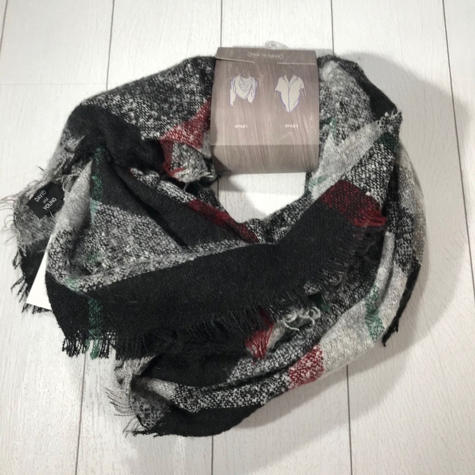 Other DAVID AND YOUNG Black Plaid Square Scarf Stylish & Cozy NWT Size ONE SIZE - 2 Thumbnail