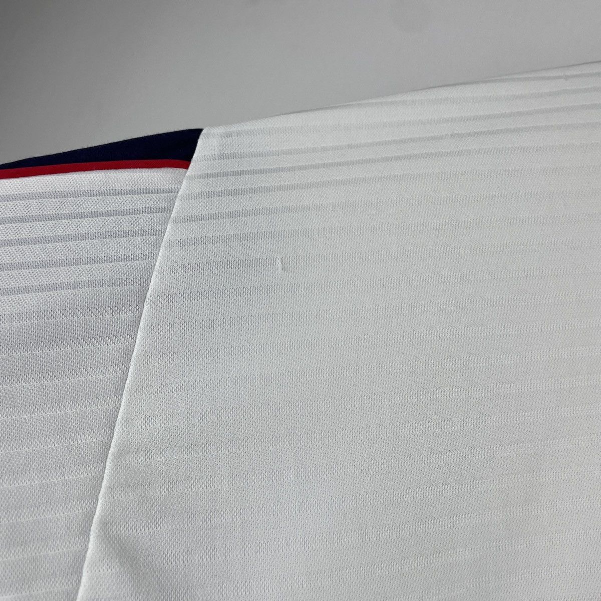 Umbro Vintage England Umbro Home Jersey Shirt 1997/1999 Size M Size US M / EU 48-50 / 2 - 13 Thumbnail
