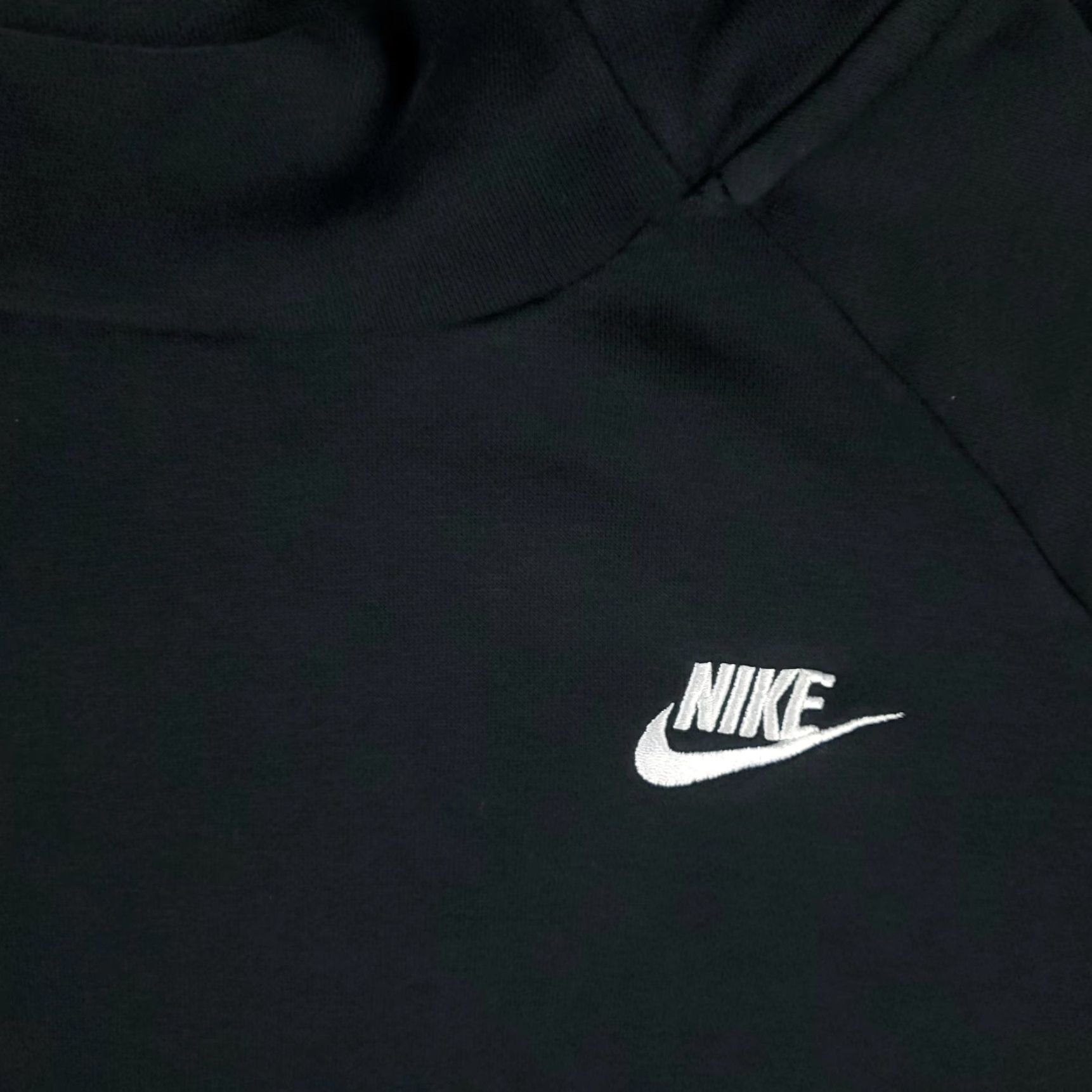 Nike Nike Hoodie Womens Size L Black Pullover Sweatshirt Mock Neck Logo Knit All Seasons Activewear Ladies Fashion Size L / US 10 / IT 46 - 3 Thumbnail
