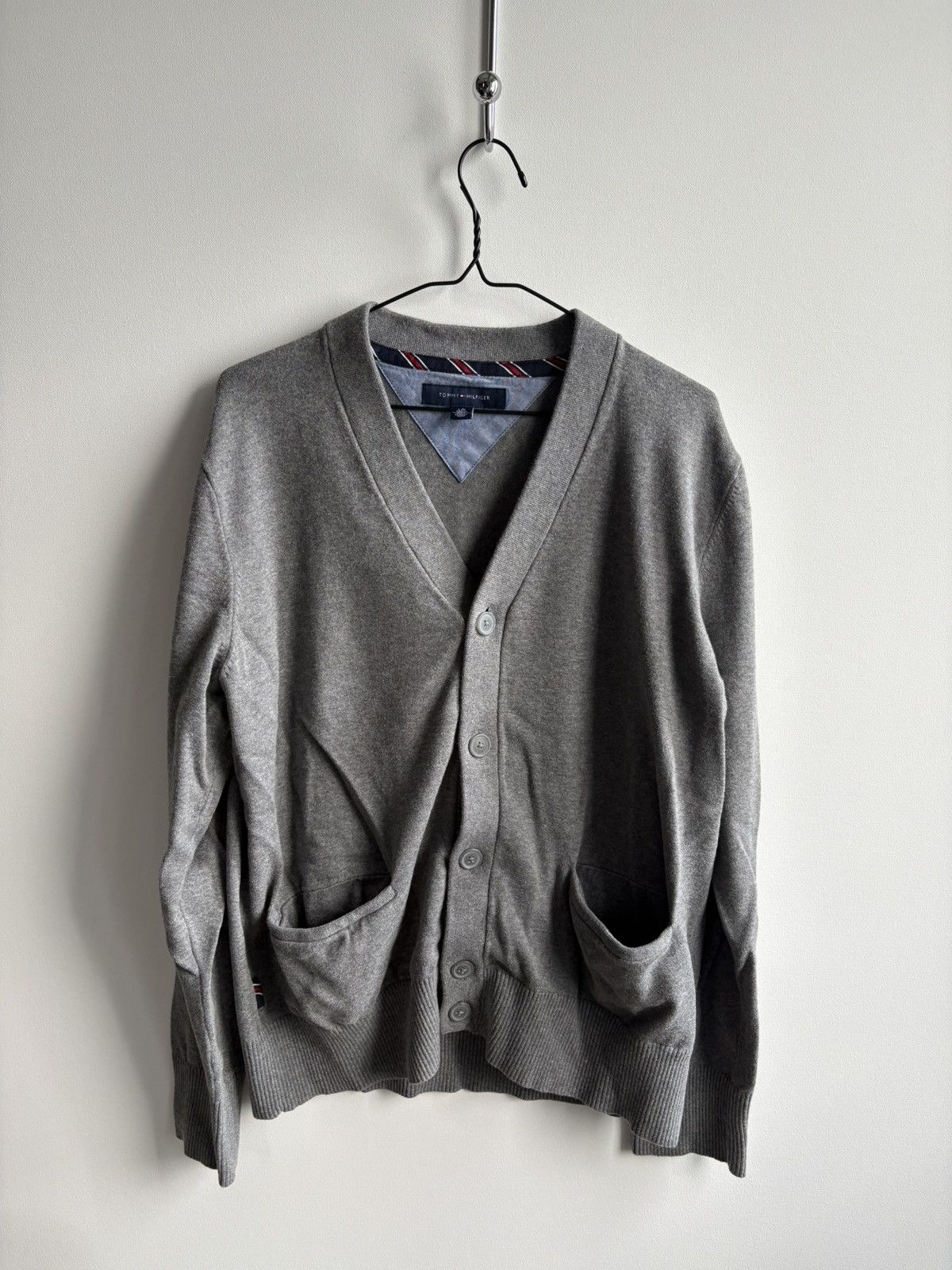 Tommy Hilfiger × Vintage Tommy Hilfiger Vintage Streetwear Hype Knitwear Cardigan Size US L / EU 52-54 / 3 - 1 Thumbnail