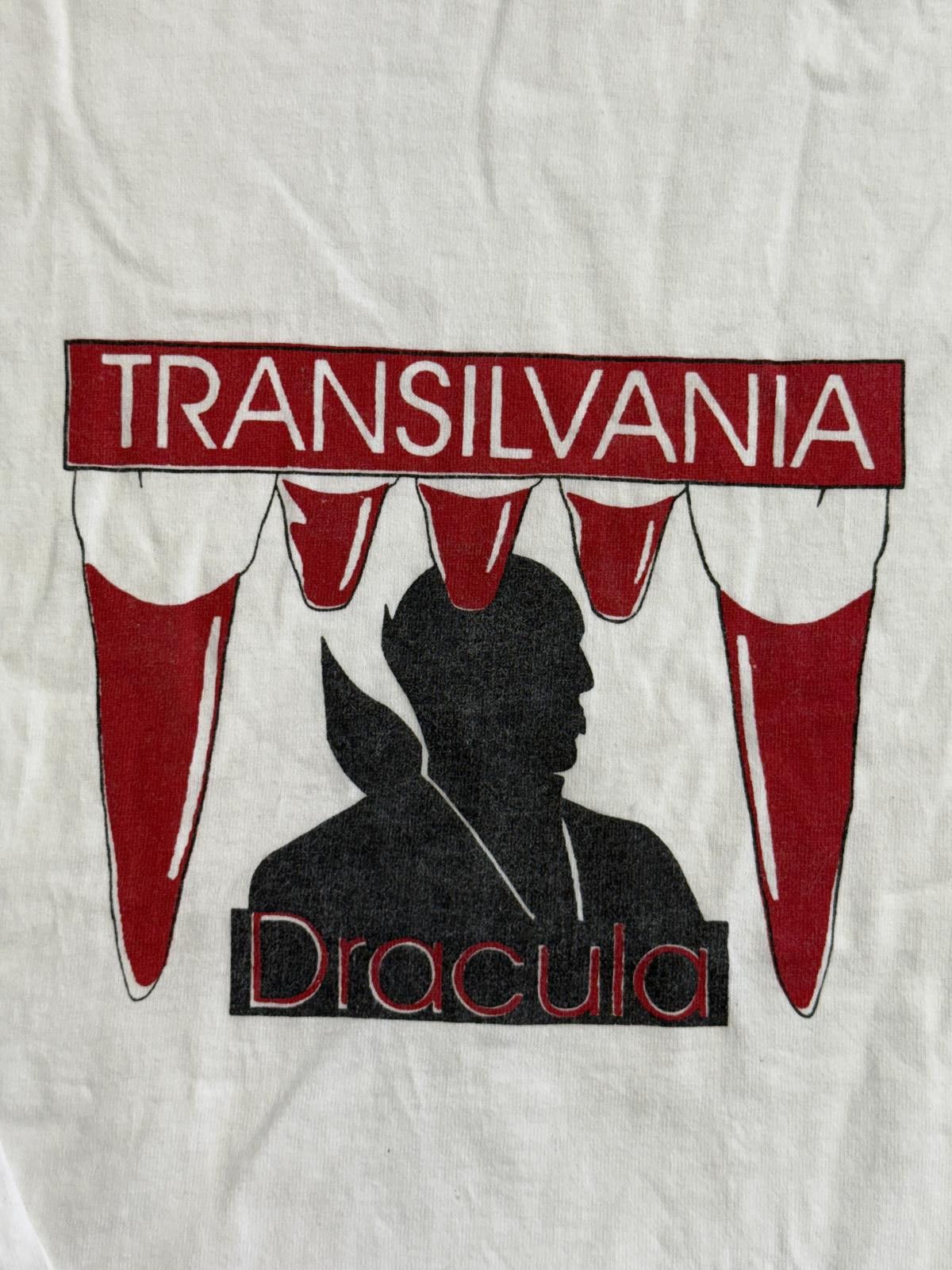 Fruit Of The Loom Vintage Transilvania Dracula Long Sleeve T-shirt Art Teeth Size US XL / EU 56 / 4 - 3 Thumbnail