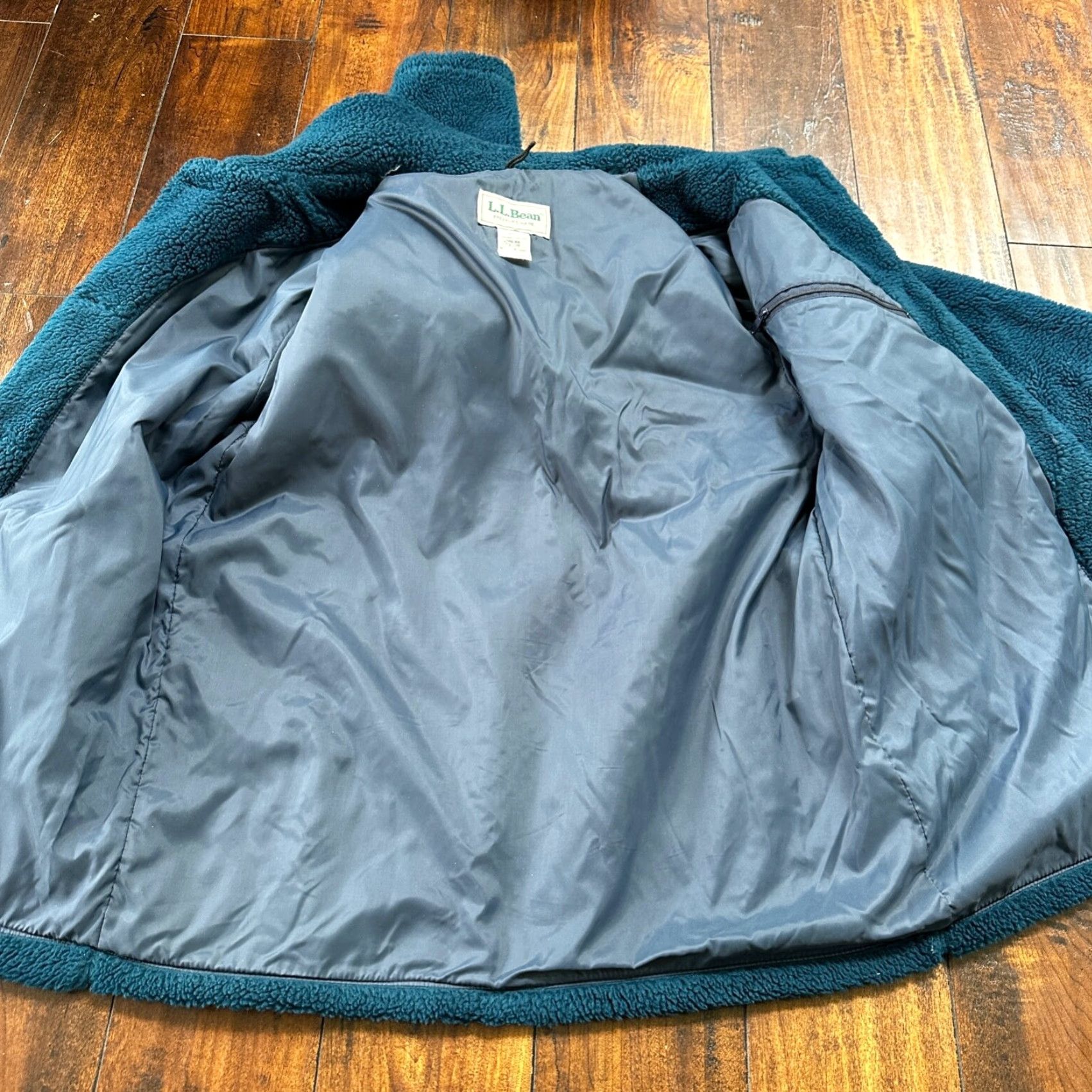 Vintage VINTAGE L.L. Bean Jacket Womens Button Up Fleece Blue M USA Made In USA Pockets Collared Size M / US 6-8 / IT 42-44 - 3 Thumbnail