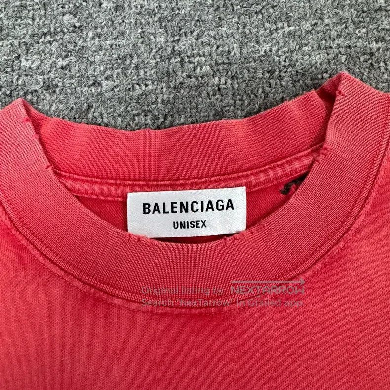 Balenciaga Balenciaga Red Faded Hole Printed Short Sleeve T-Shirt Size US XS / EU 42 / 0 - 5 Thumbnail