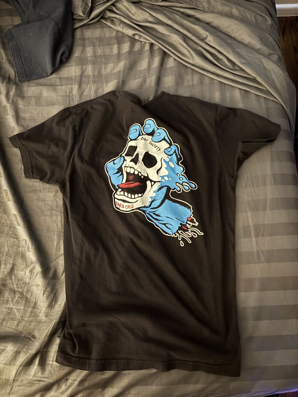 Santa Cruz Skateboards santa cruz streetwear shirt Size US S / EU 44-46 / 1 - 2 Thumbnail