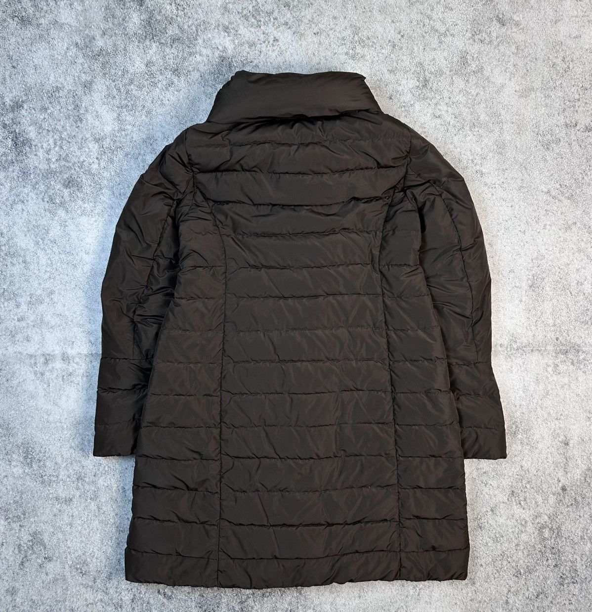 Moncler Luxury Moncler Johanna Down Coat Size XS / US 0-2 / IT 36-38 - 10 Thumbnail