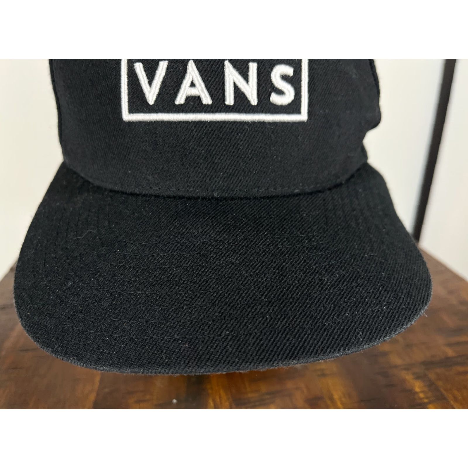 Vans VANS Hat Cap Snap Back Adult Black Wool Blend Embroidered Logo Beach Surf Skater Casual Size ONE SIZE - 3 Thumbnail