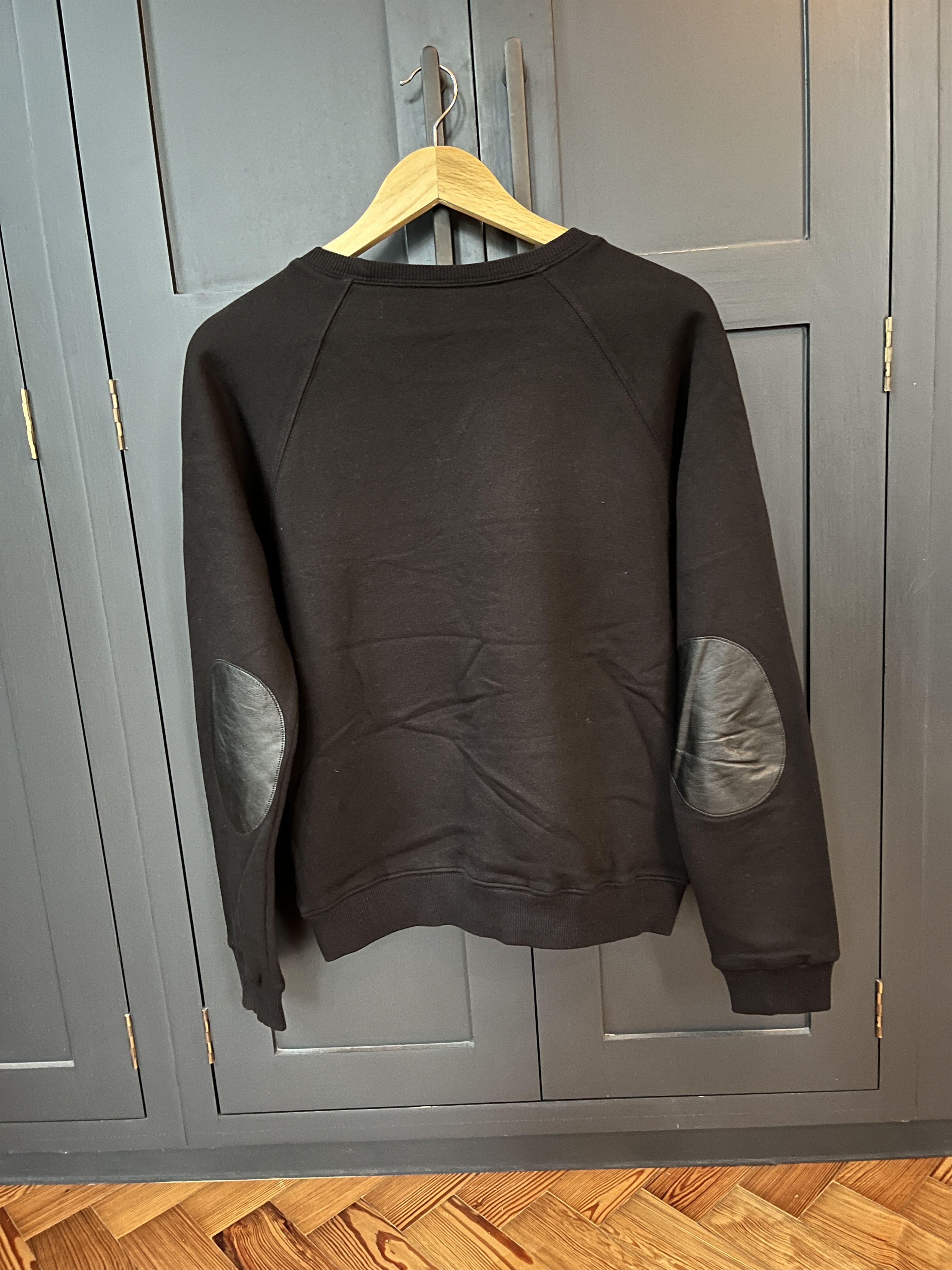 Saint Laurent Paris Saint Laurent sweatshirt, leather elbow size: M RRP: £699 Size US M / EU 48-50 / 2 - 2 Thumbnail