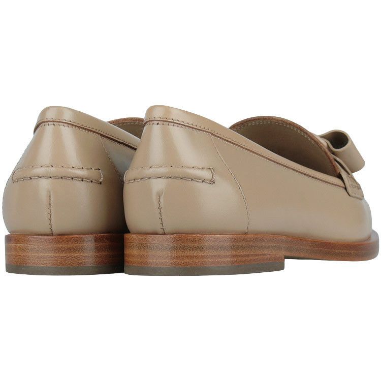 Salvatore Ferragamo o1s1rm0724 Vivaldo Leather Loafers in Ivory Size US 6.5 / IT 36.5 - 6 Thumbnail
