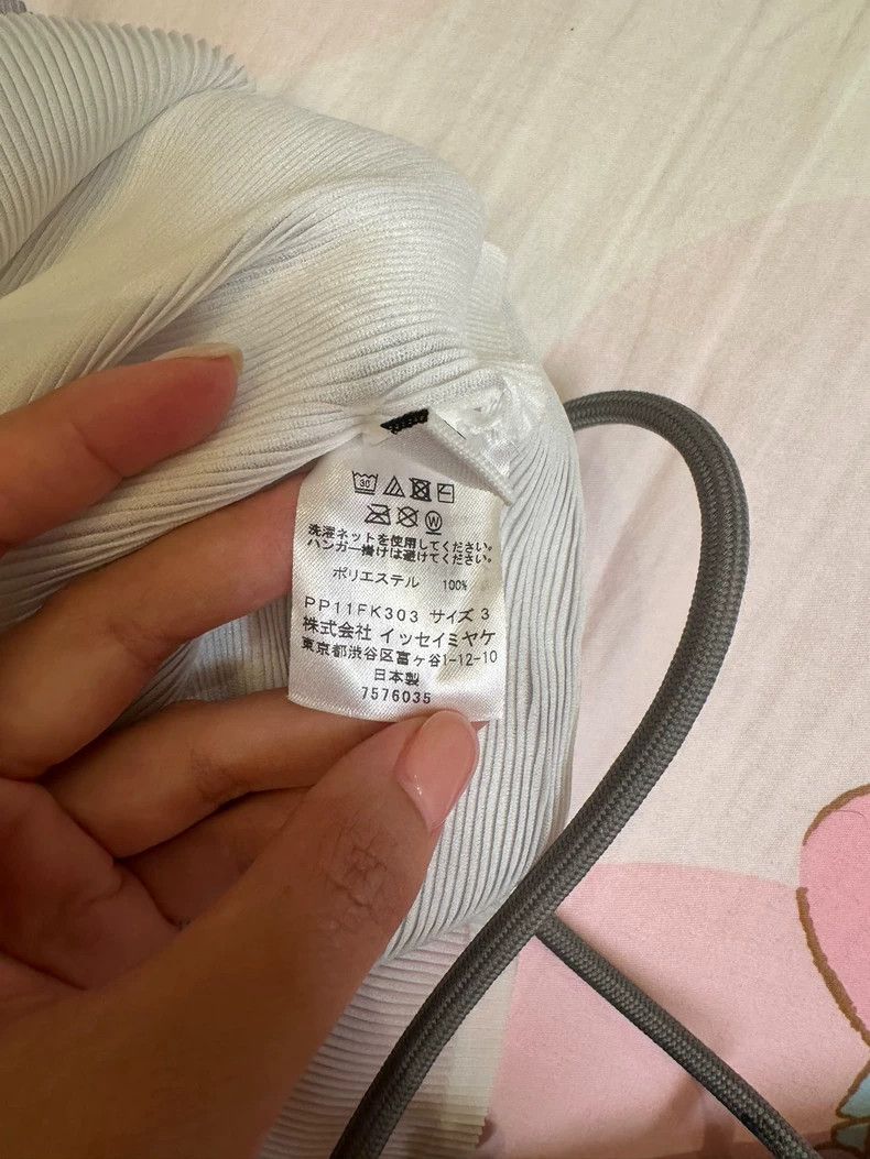 Issey Miyake Issey Miyake size:3 Beige pleated short-sleeved shirt Size XS / US 0-2 / IT 36-38 - 8 Thumbnail
