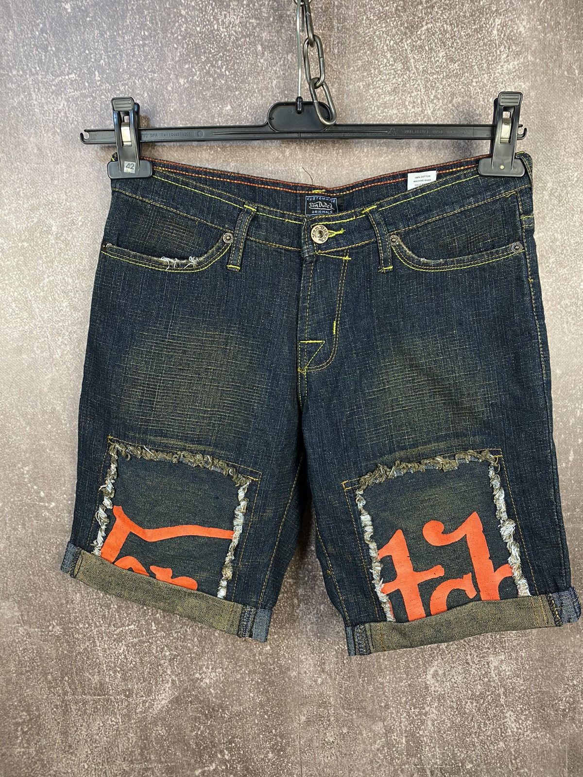 Von Dutch Vintage Y2K Von Dutch Distressed Denim Jean Shorts Size 30 Size US 30 / EU 46 - 1 Thumbnail