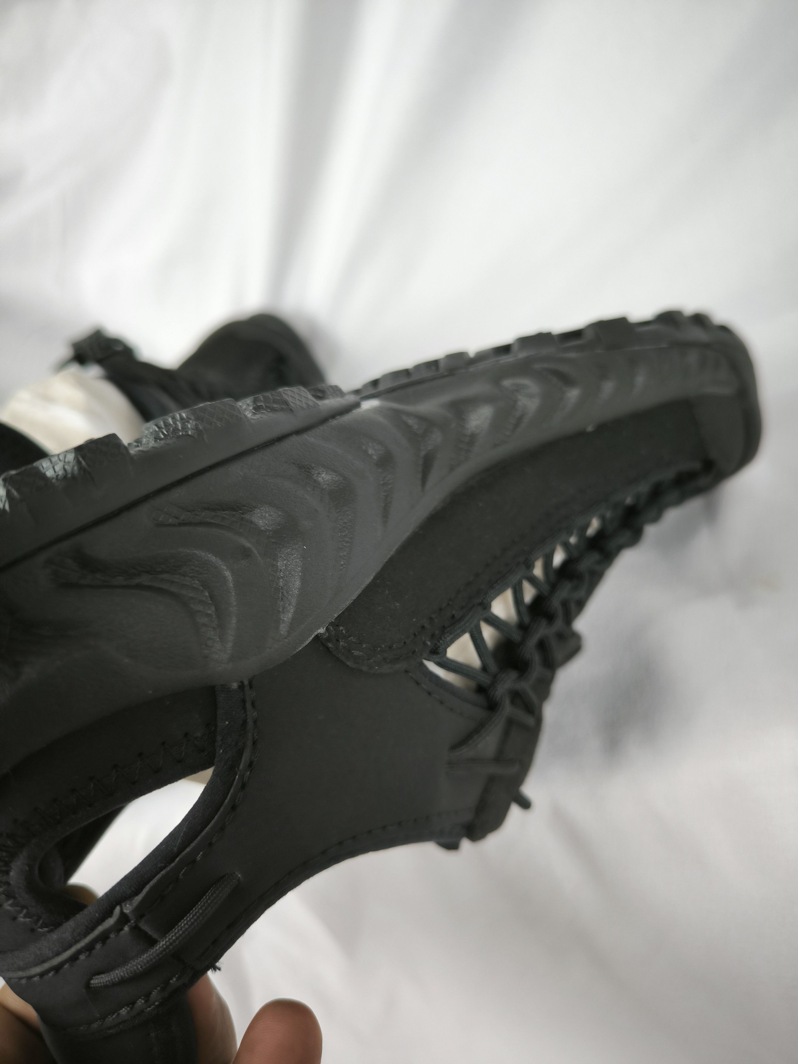 KEEN Uneek NXIS Size US 10 / EU 43 - 23 Thumbnail