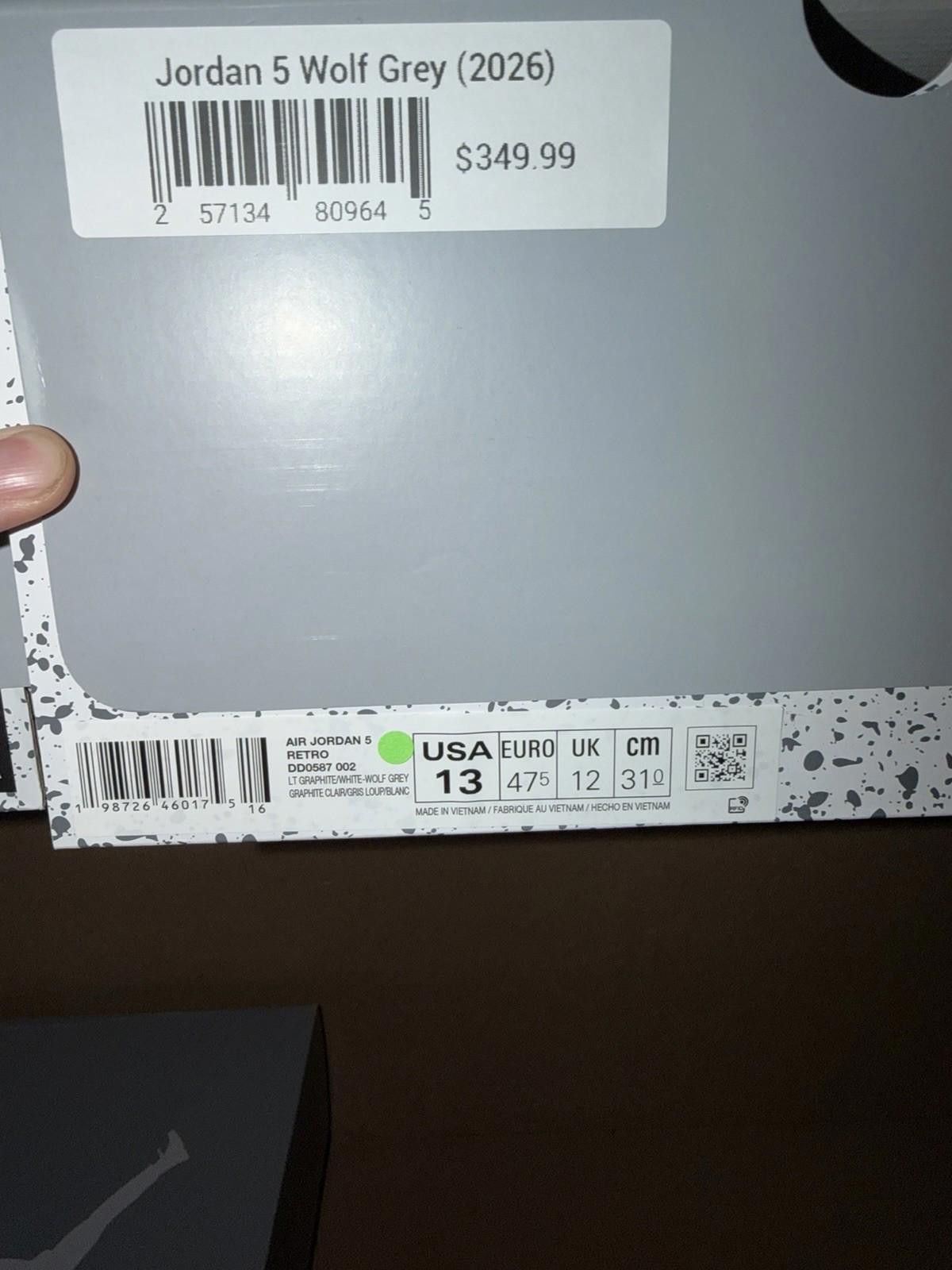 Jordan Brand Jordan Air Jordan 5 Retro DD0587-002 Wolf Grey Nubuck (13) Size US 13 / EU 46 - 11 Thumbnail