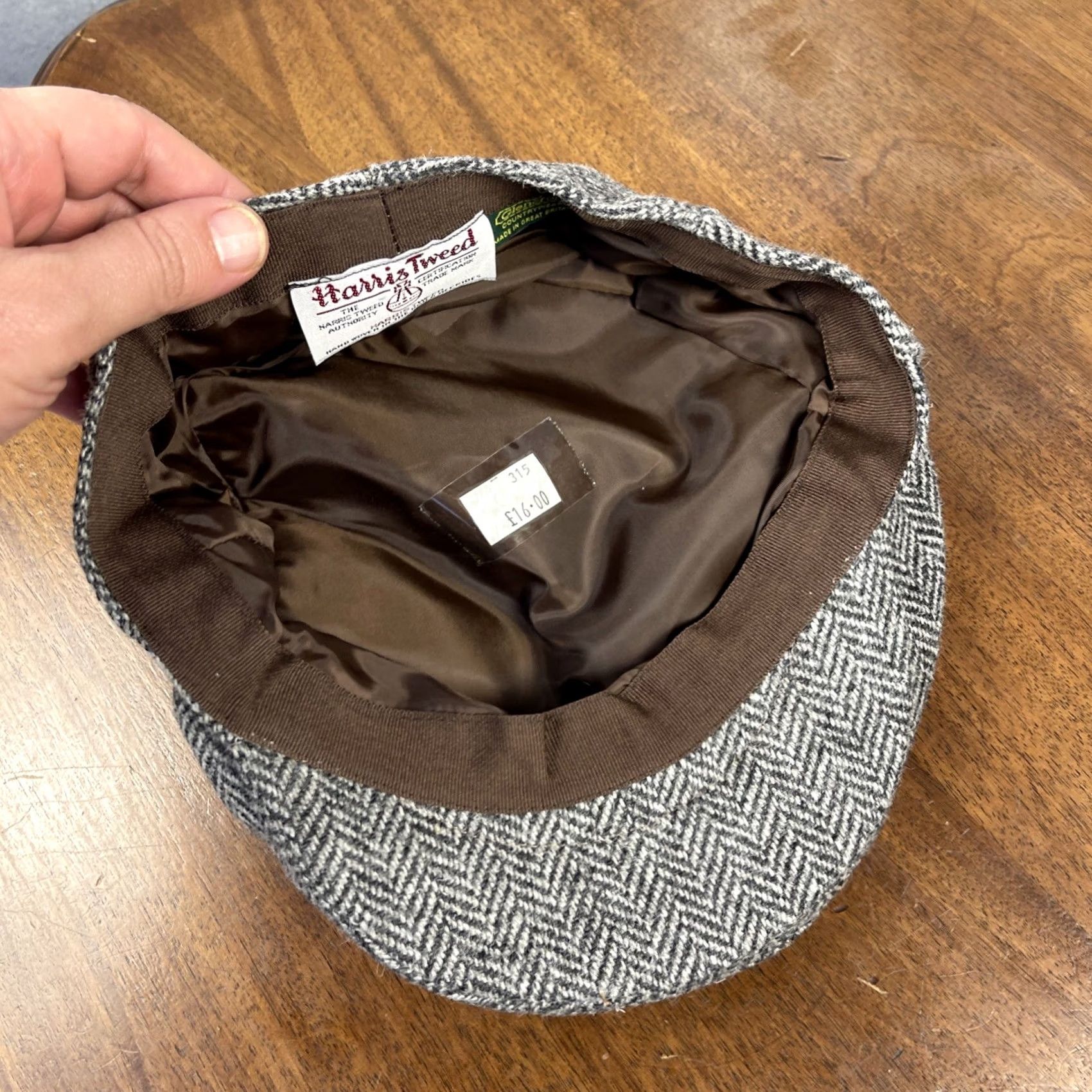 Harris Tweed VINTAGE Harris Tweed Flat Cap Size 7.5 Gray Wool Herringbone UK Men Cap Size ONE SIZE - 3 Thumbnail