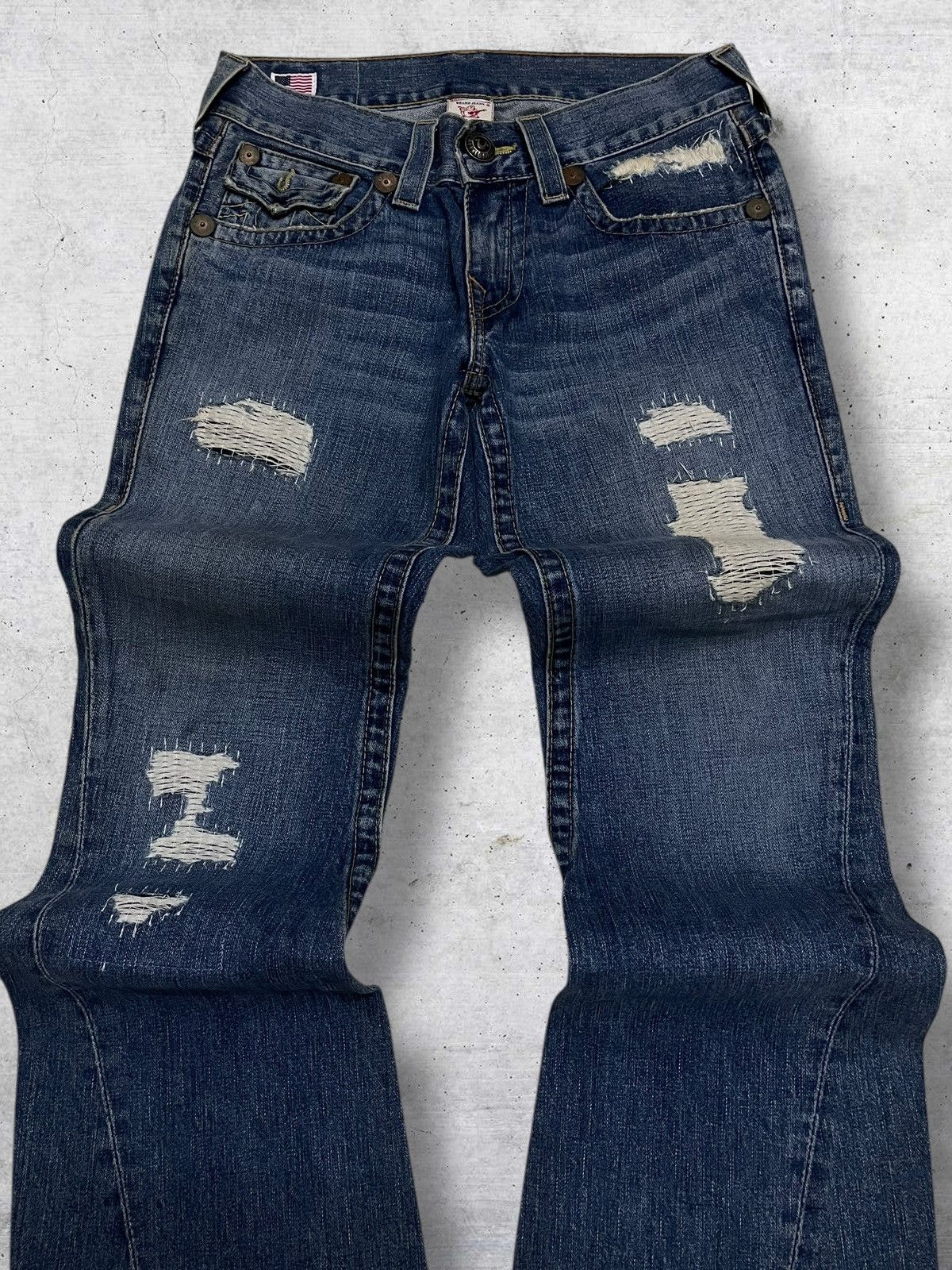 True Religion VINTAGE TRUE RELIGION DESIGNER RIPPED FAMOUS FLARED DENIM Size US 31 - 4 Thumbnail
