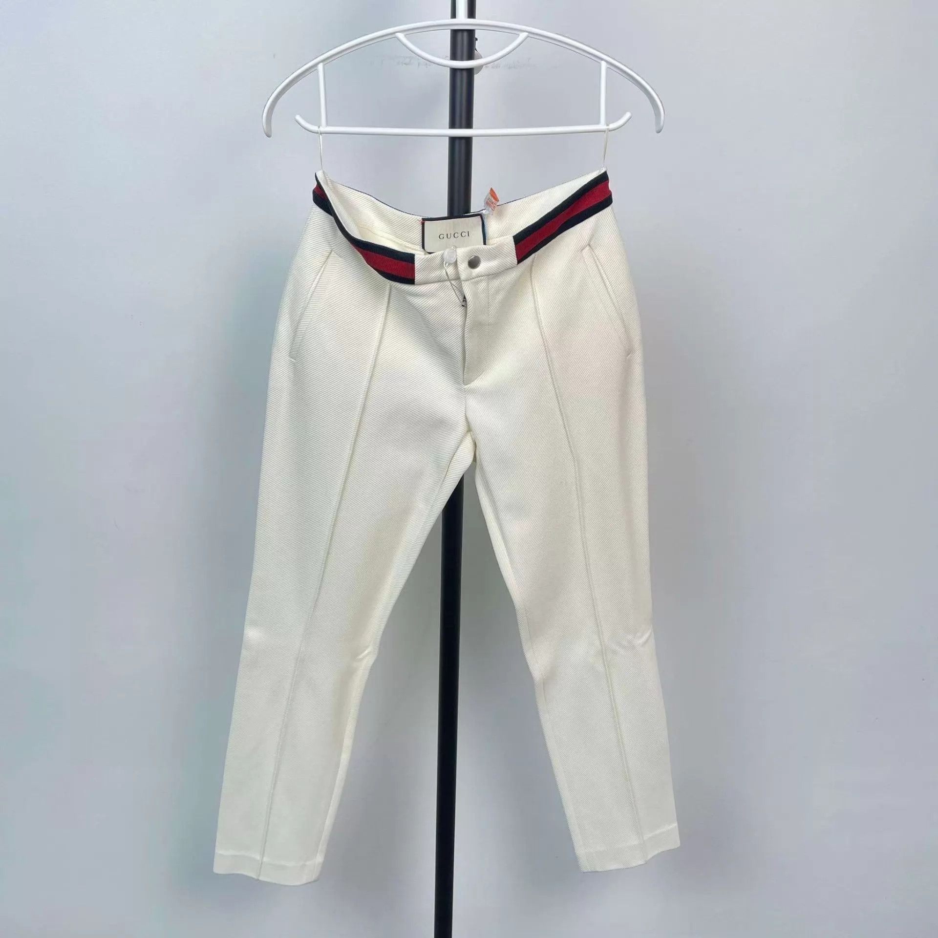Gucci Gucci Classic Colorway White Pants Size 36 Size 26" / US 2 / IT 38 - 1 Thumbnail