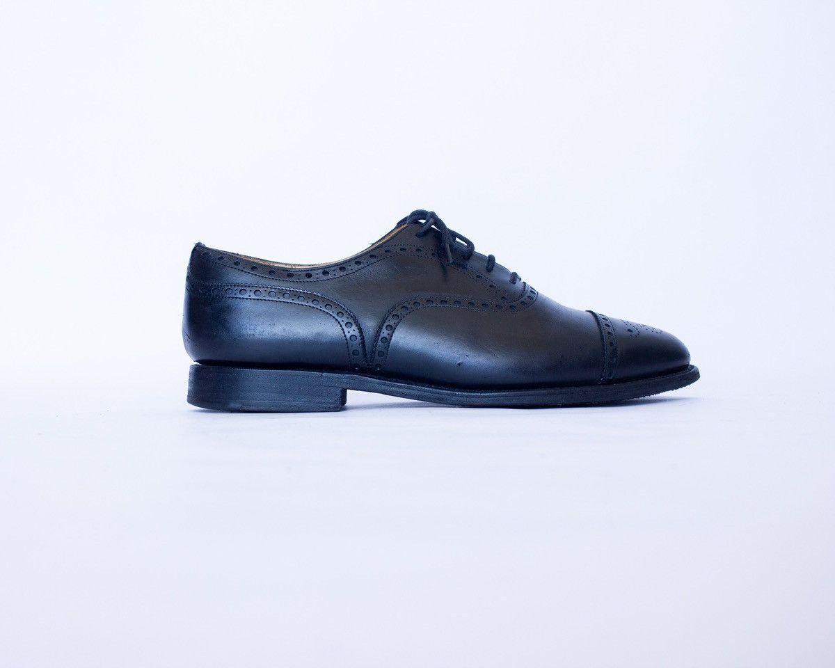 Church's Church’s Custom Grade Leather Wingtip Shoe’s Made in England Size US 10 / EU 43 - 7 Thumbnail
