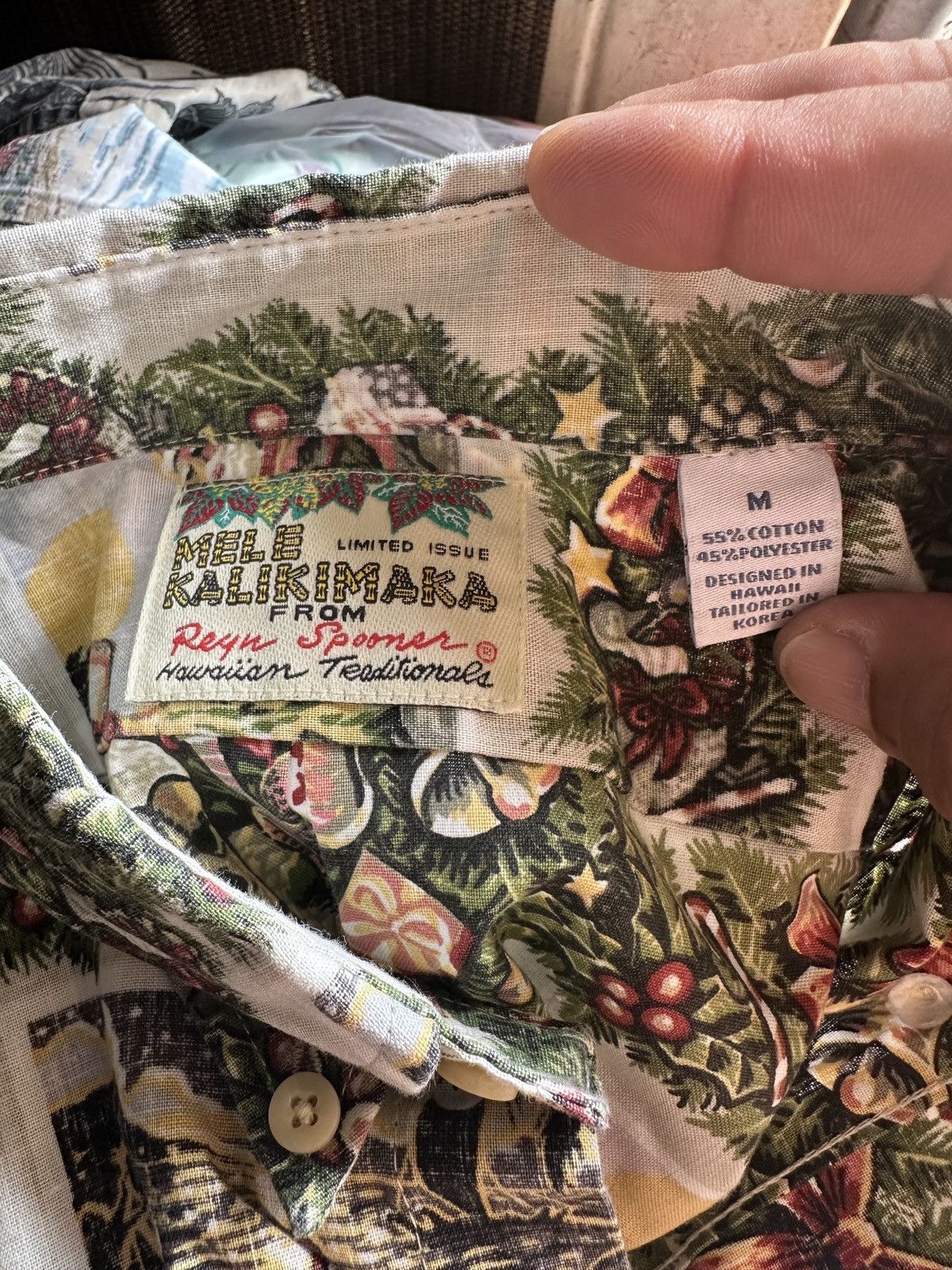 Reyn Spooner Reyn Spooner Mele Kalikimaka Christmas Hawaiian Shirt Men M Size US M / EU 48-50 / 2 - 4 Thumbnail