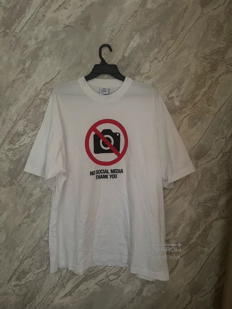 Vetements Vetements short sleeves Size US S / EU 44-46 / 1 - 1 Thumbnail