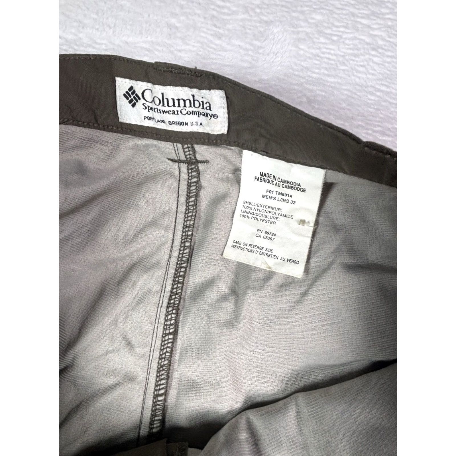 Vintage Columbia Men’s Hiking Pants GRT Packable Cargo Packable Cargo Pants Outdoor Mens L Gray Cargo Pocket Breathable Stretch Convertible Regular Size US 33 - 6 Thumbnail
