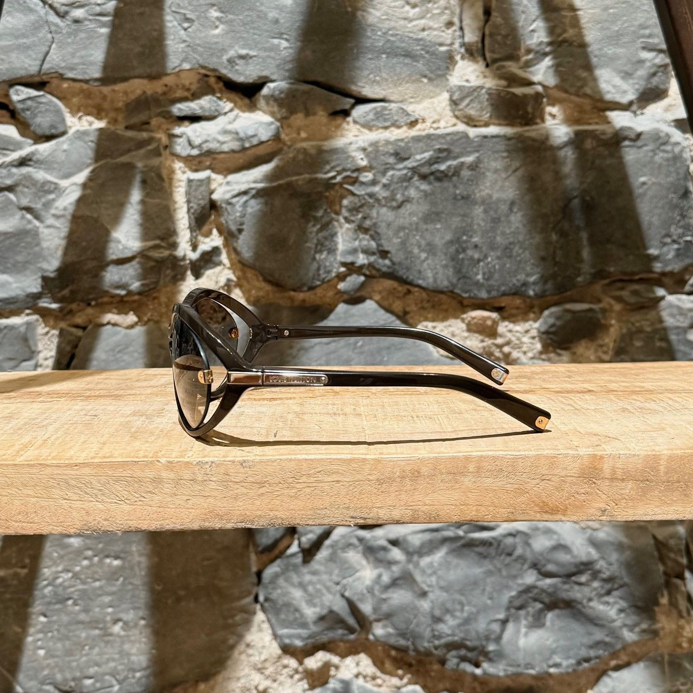 Louis Vuitton Louis Vuitton Z0415W Brown Oval Daphne Sunglasses Size ONE SIZE - 4 Thumbnail