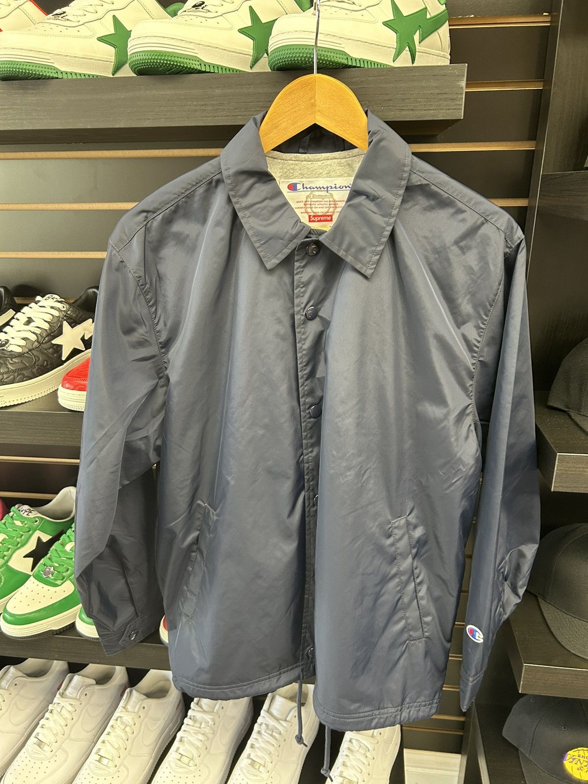 Supreme Supreme x Champion Rainbreaker Size US S / EU 44-46 / 1 - 1 Thumbnail