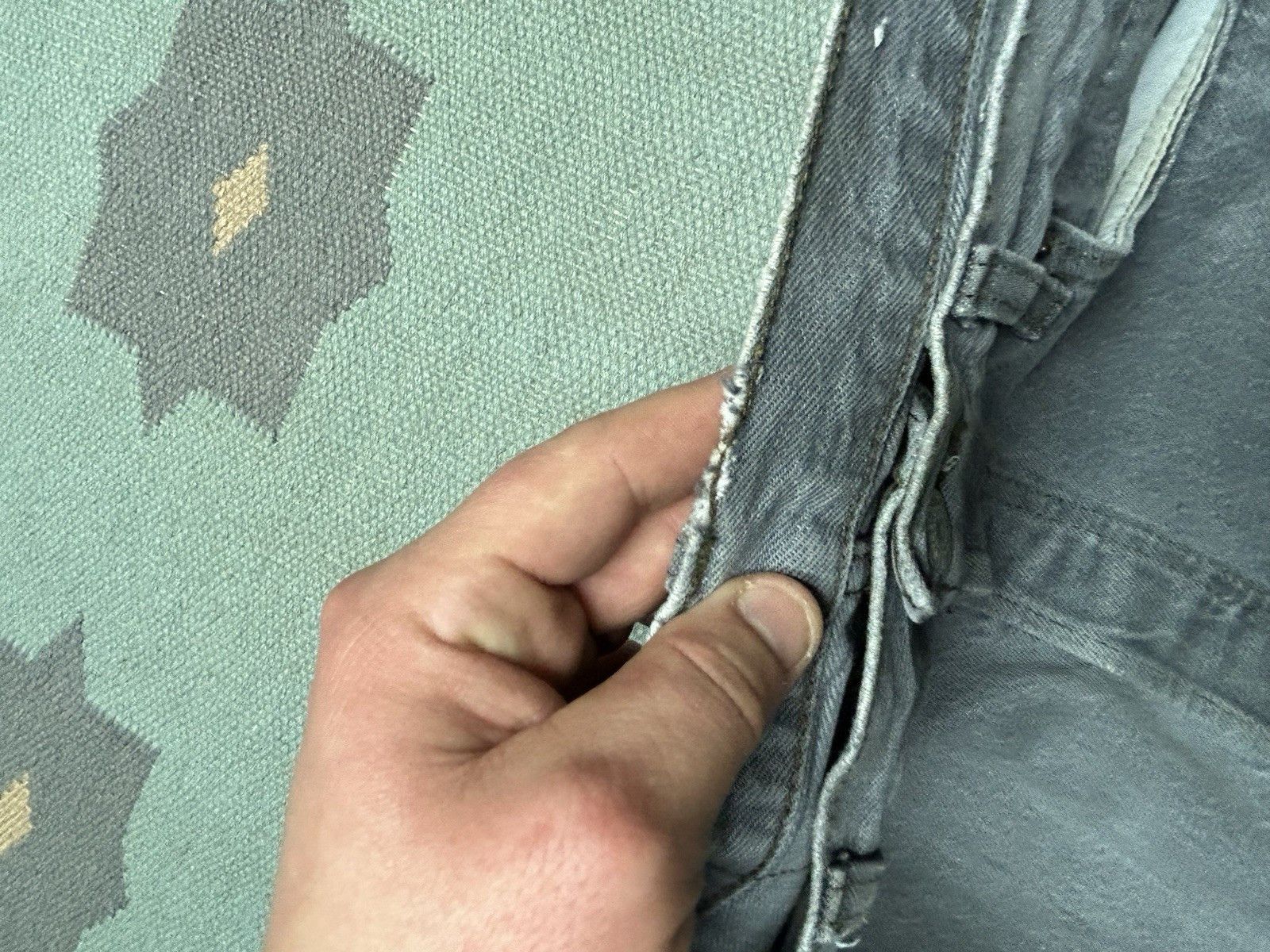 Vintage Vintage 80s Levi’s 501 jeans gray faded black made USA 31x30 Size US 31 - 10 Thumbnail